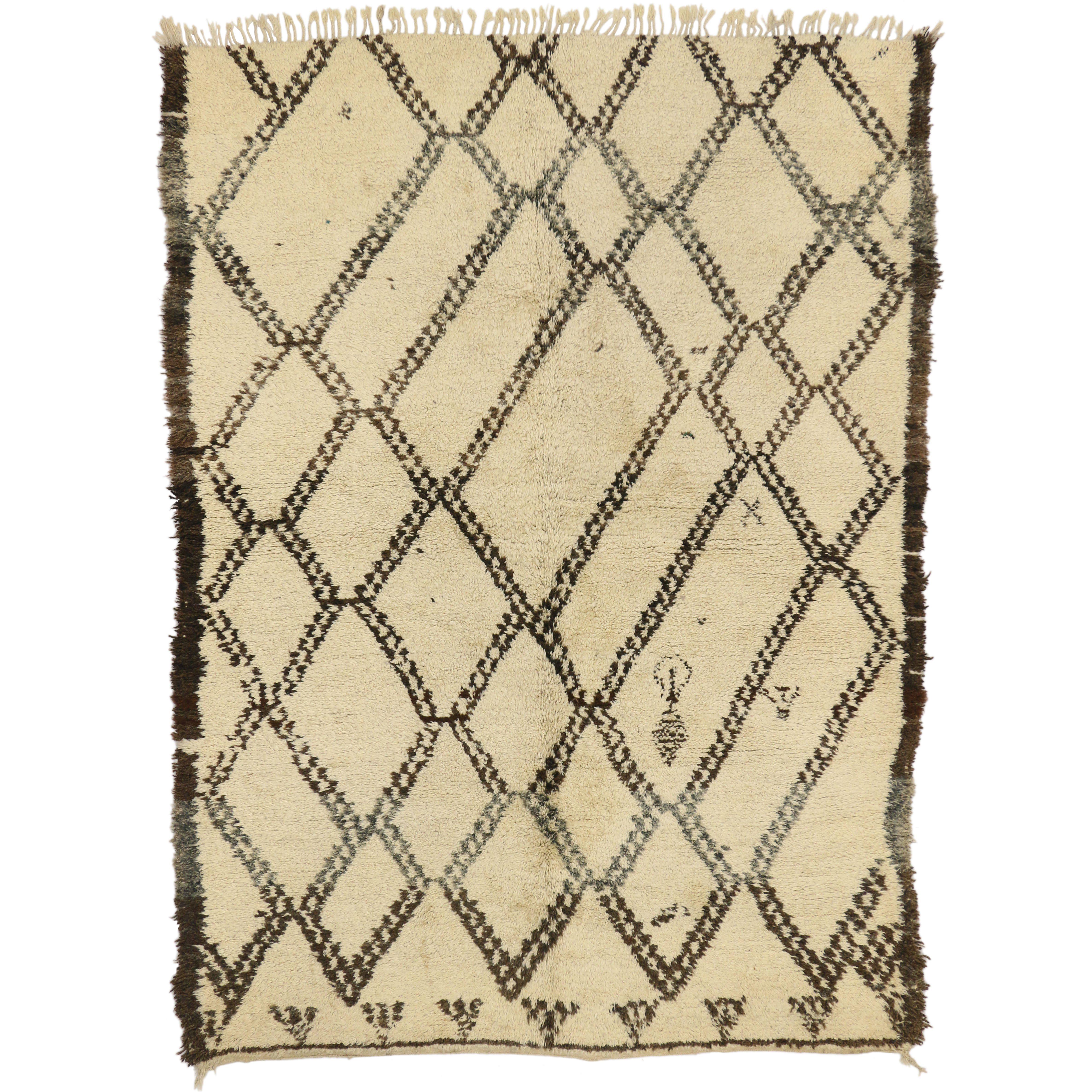 Vintage Moroccan Beni Ourain Rug, High Atlas Mountains, Purple Accents For Sale at 1stDibs