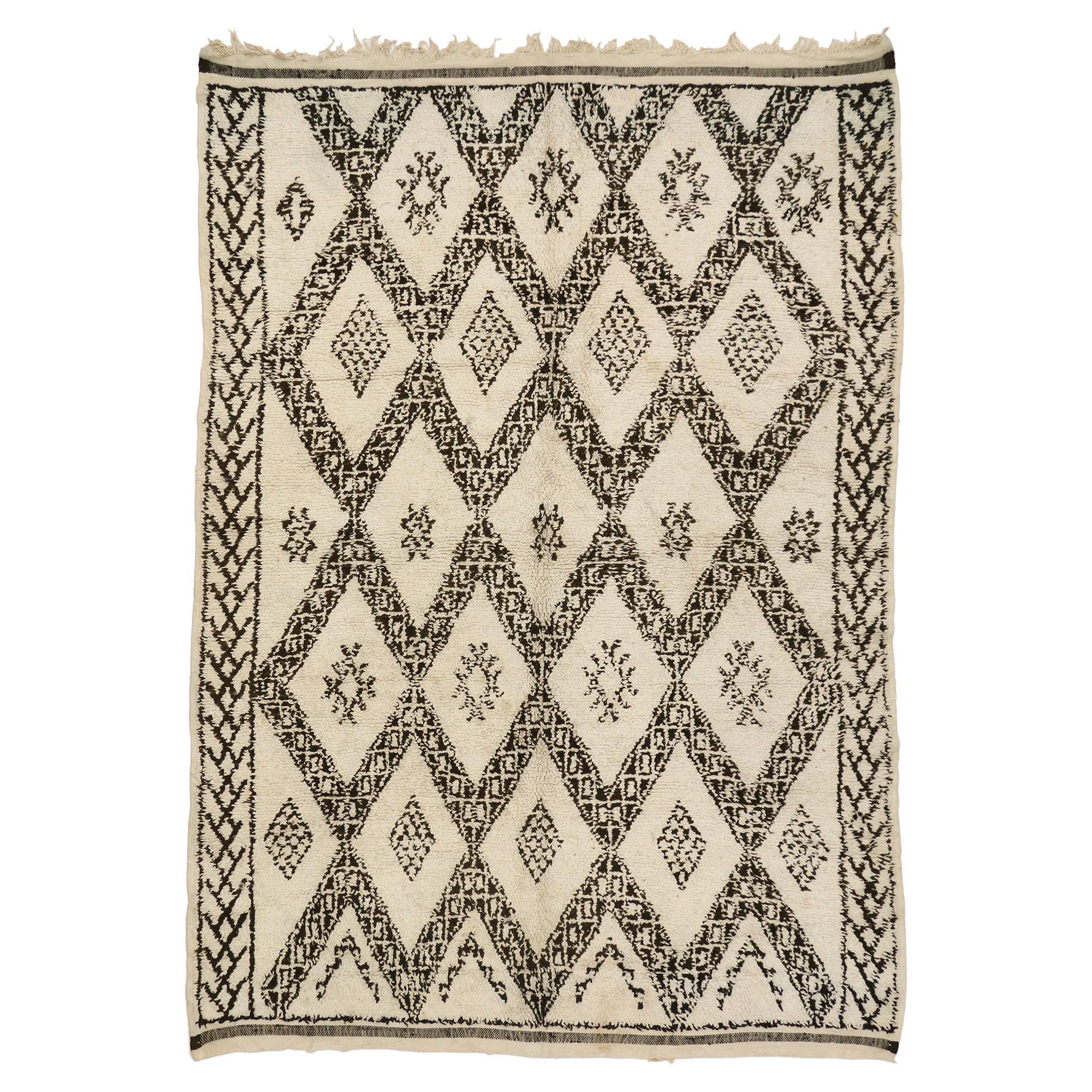 Tapis marocain Beni Ourain, mi-siècle moderne rencontre Cozy Boho