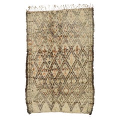Marokkanischer Beni Ourain-Teppich im Mid-Century-Modern-Stil, Nomaden-Charm