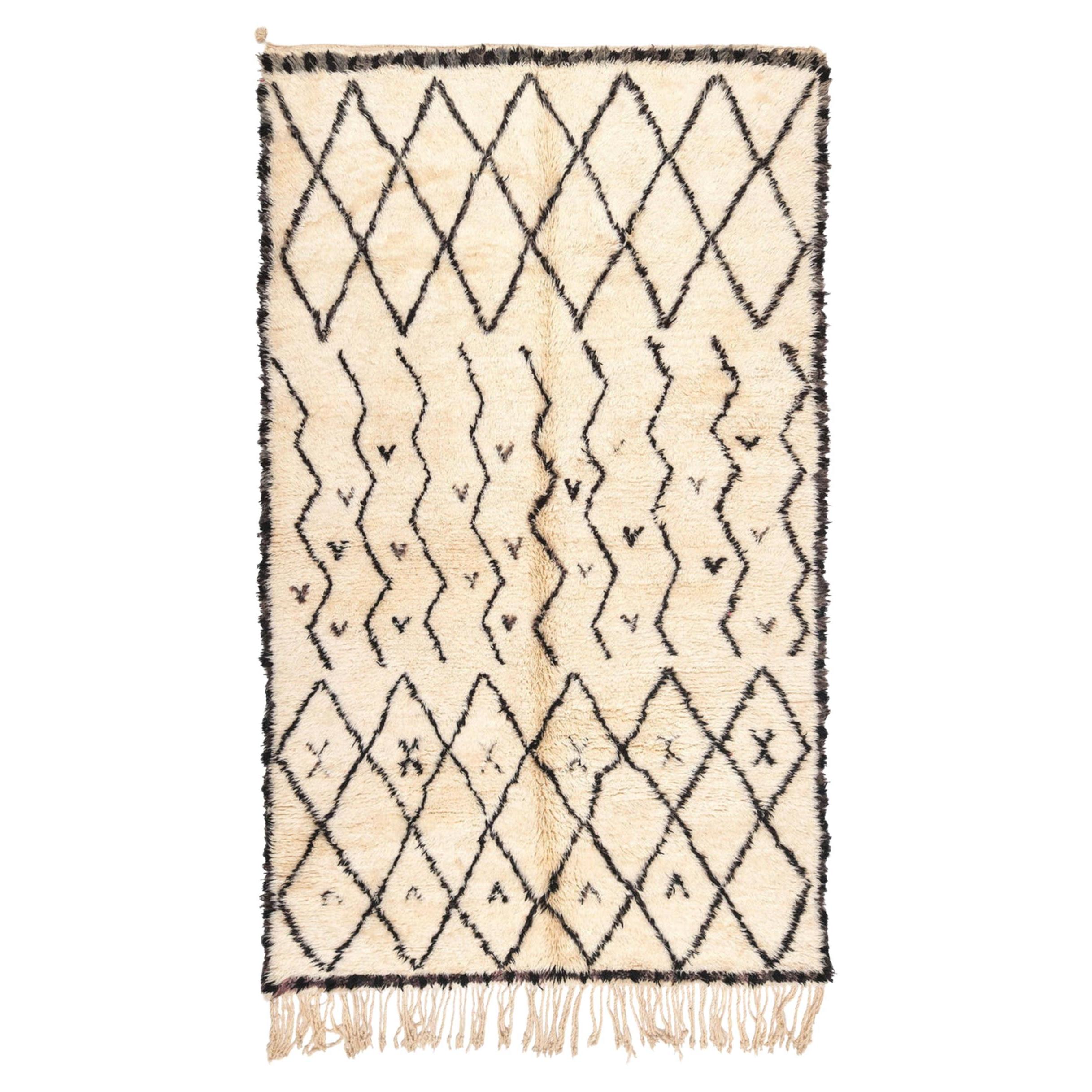 Tapis Beni Ourain vintage en vente