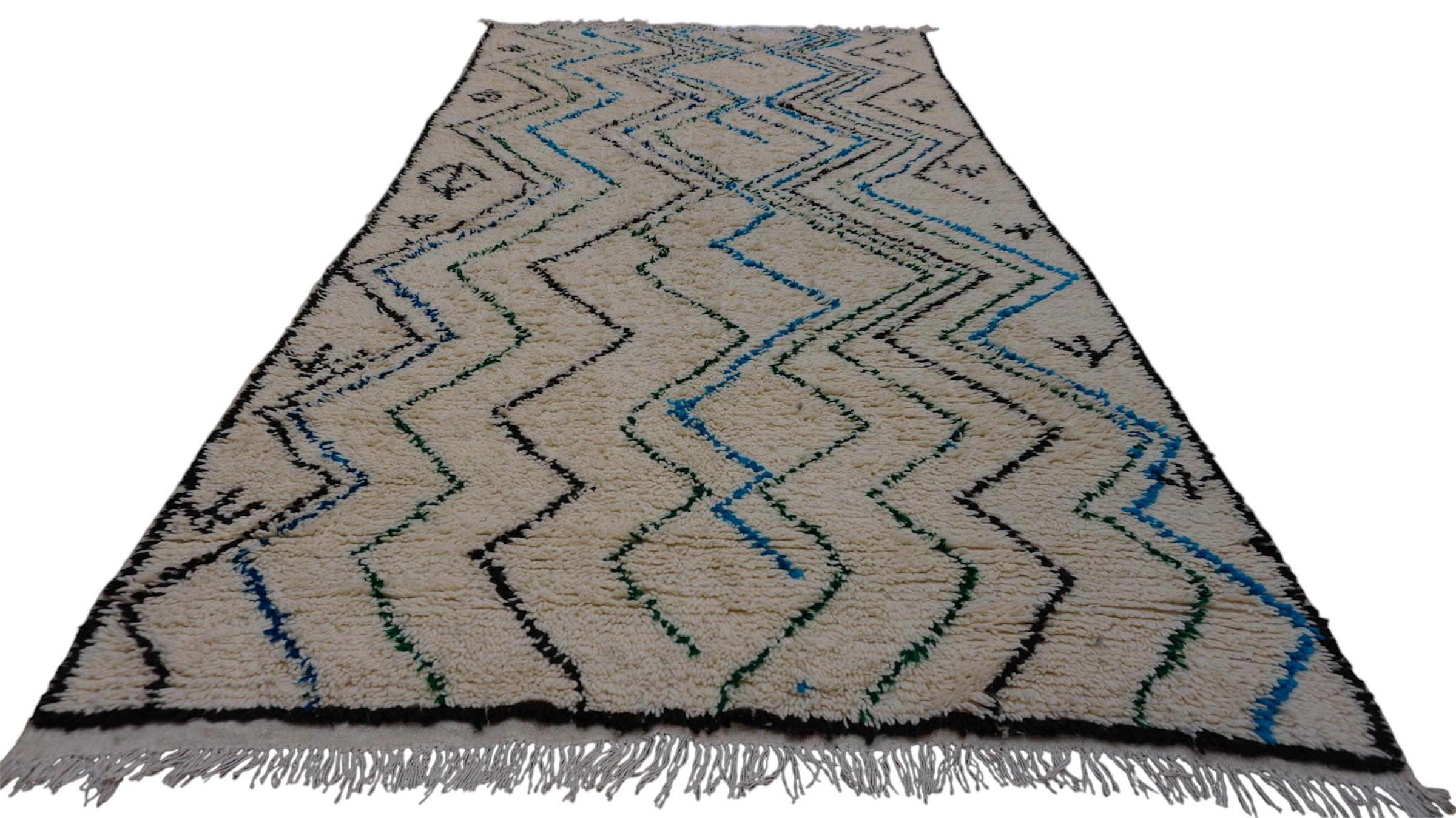 Vintage Beni Ourain Rug Tappeto di lana annodato a mano 5'2''x10' in vendita 1
