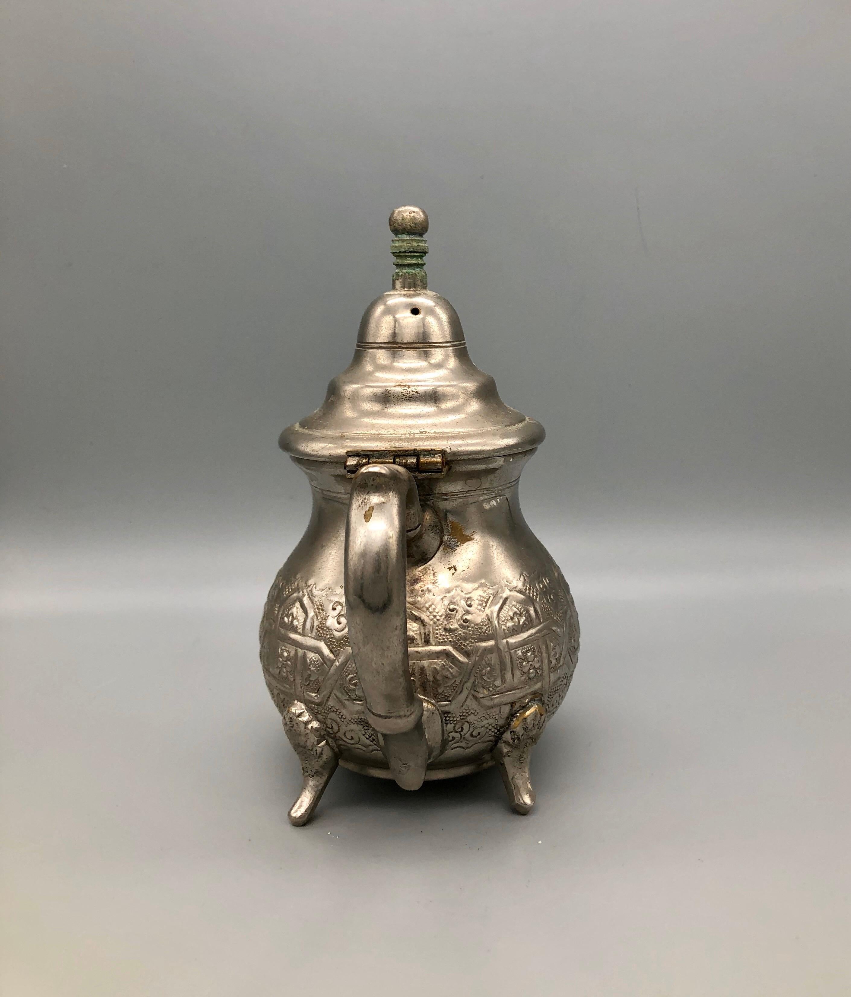 moroccan teapot holder
