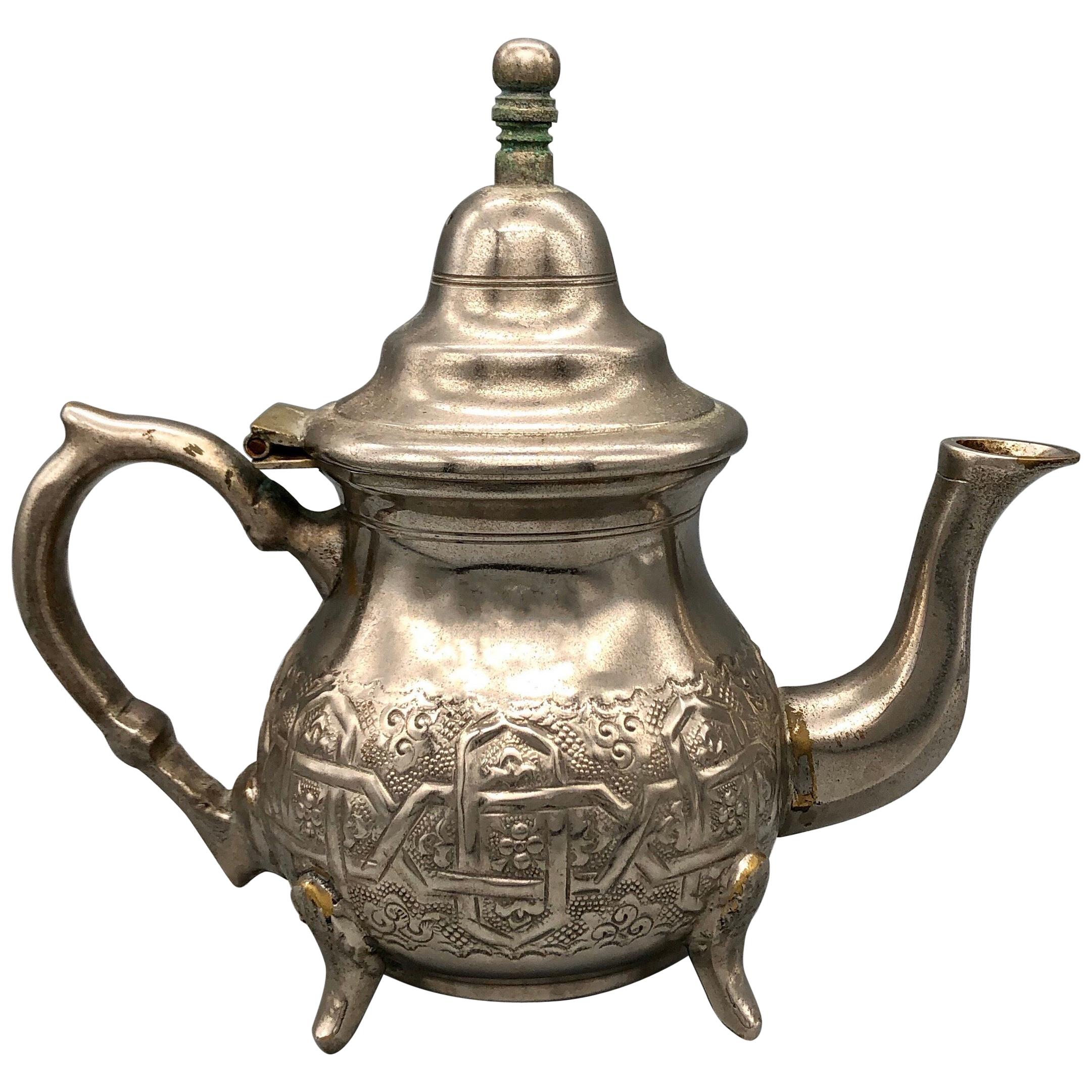 Vintage Bennani Frères Moroccan Silver Teapot, Hand Hammered with Repousse For Sale