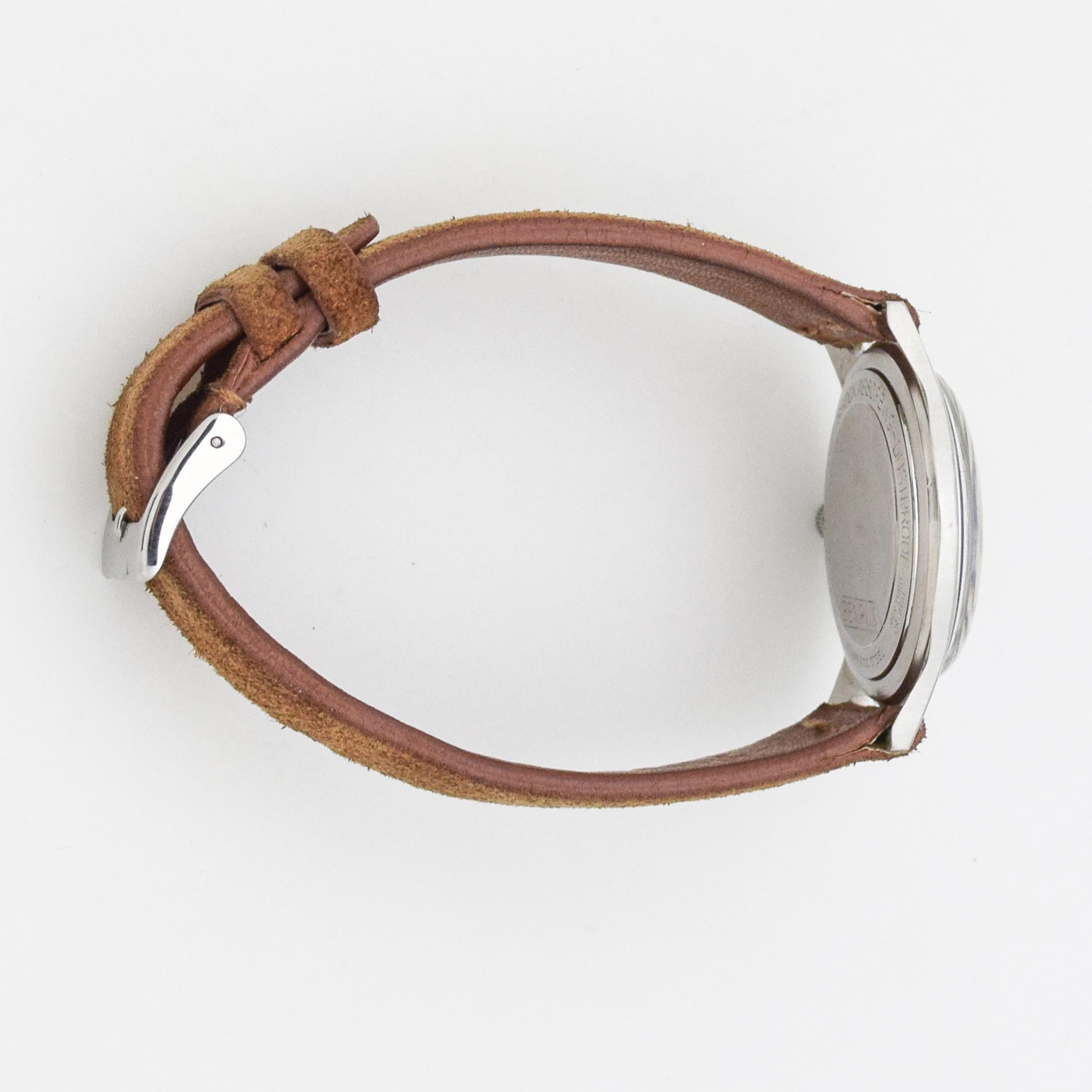 Vintage Benrus Bullitt Reference 3061 Stainless Steel Watch, 1960s In Excellent Condition In Beverly Hills, CA