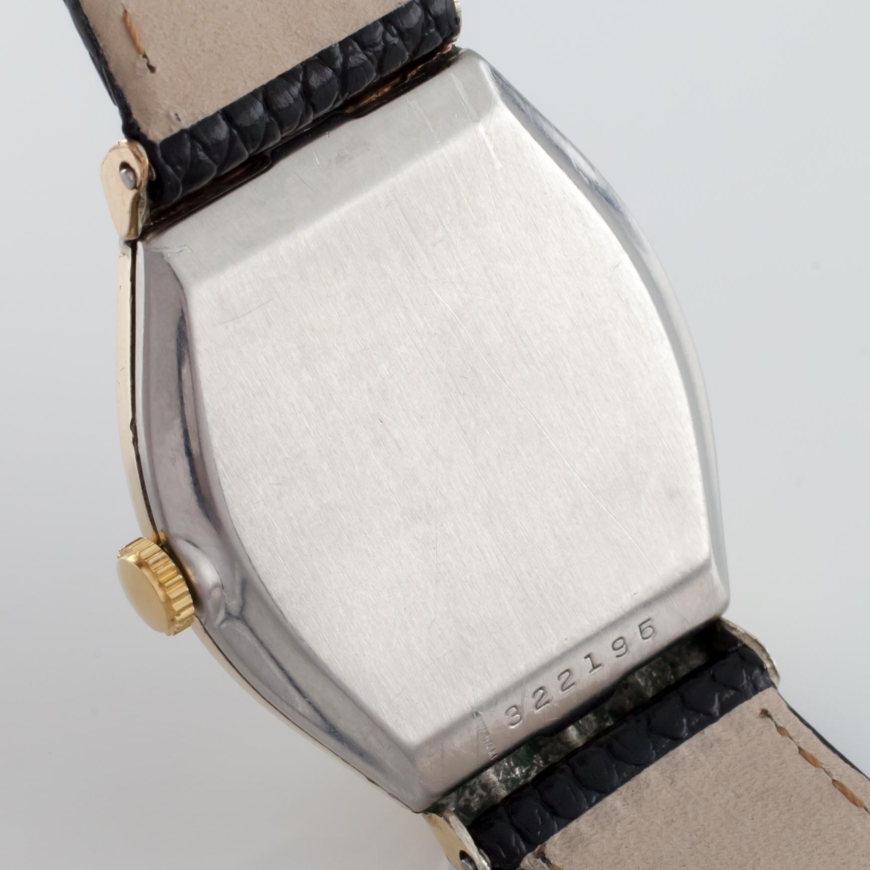 Vintage Benrus Gold geflochtene Tonneau-Uhr mit schwarzem Lederband für Damen oder Herren im Angebot