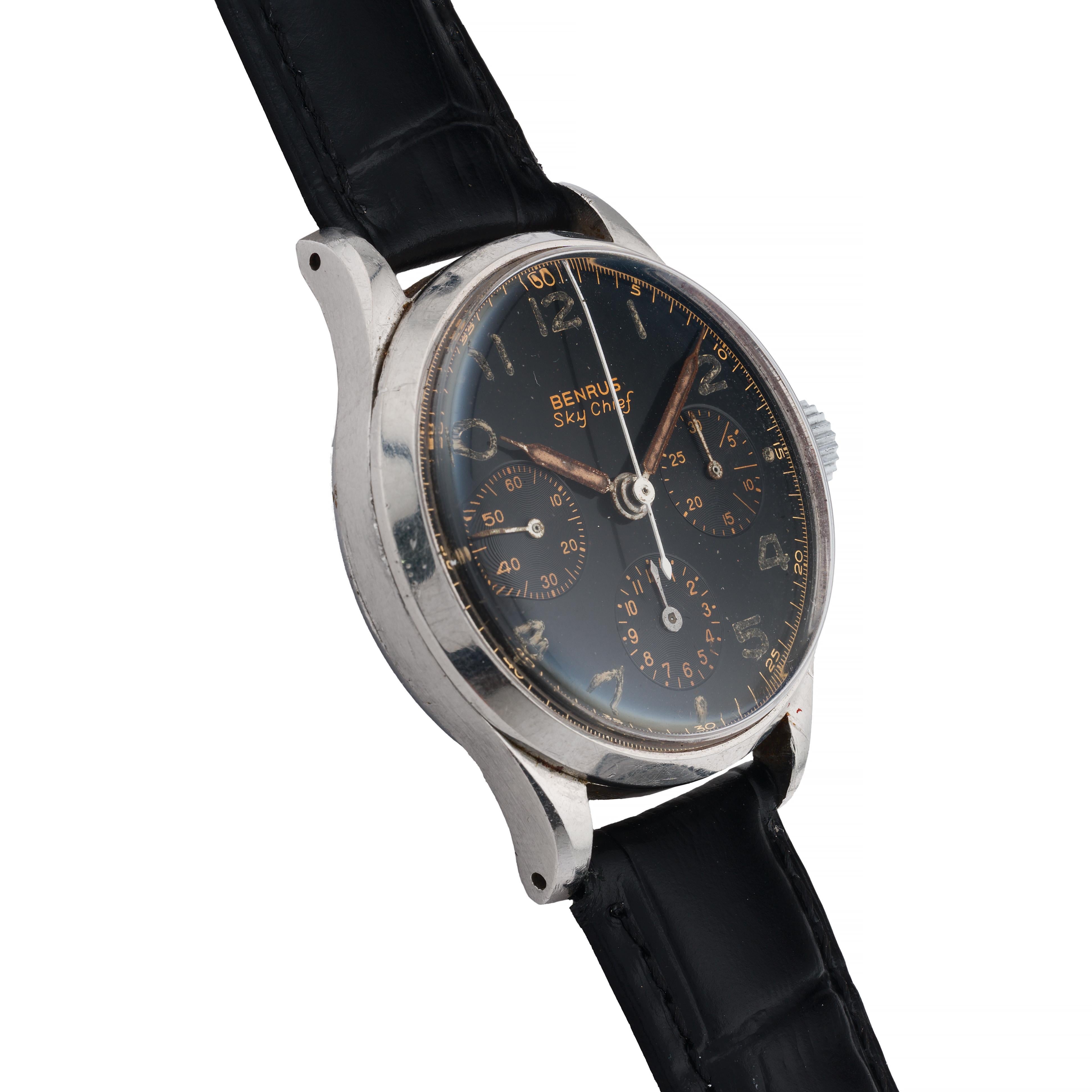 Retro Vintage Benrus Sky Chief Valjoux 72 Black Gilt Dial Chronograph Wrist Watch