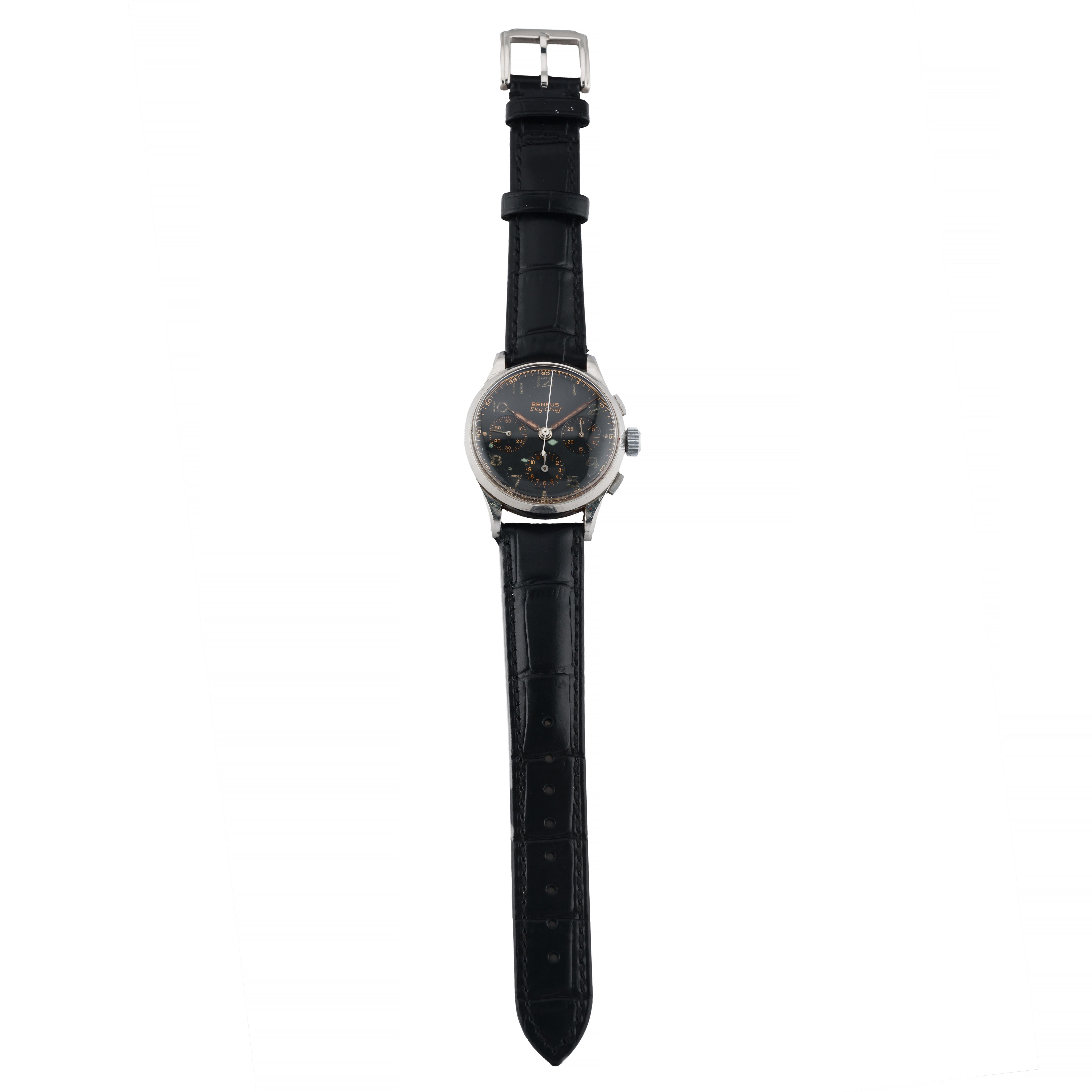 Vintage Benrus Sky Chief Valjoux 72 Black Gilt Dial Chronograph Wrist Watch In Excellent Condition In Boston, MA