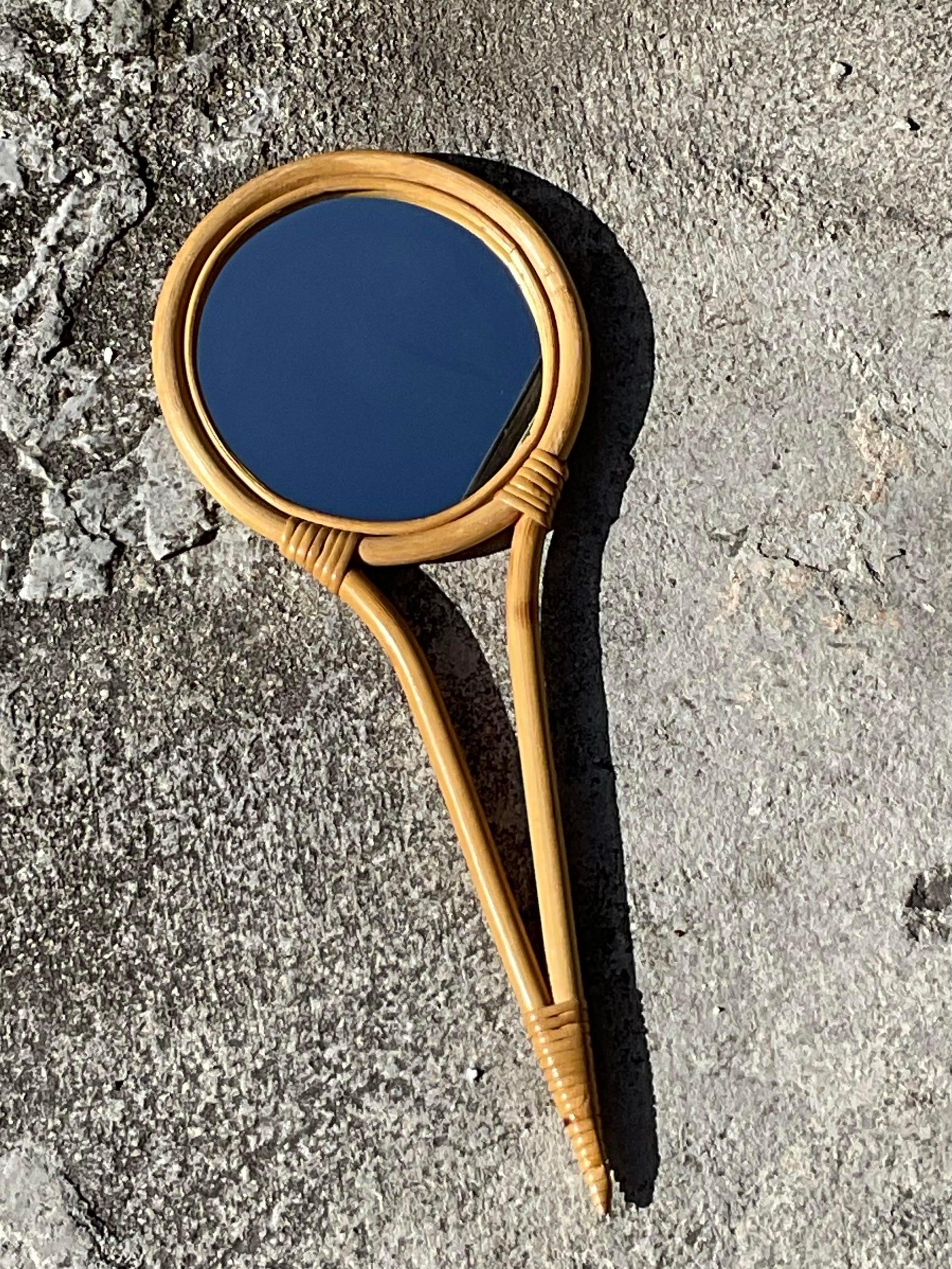 20ième siècle Miroir à main vintage en bambou courbé en vente
