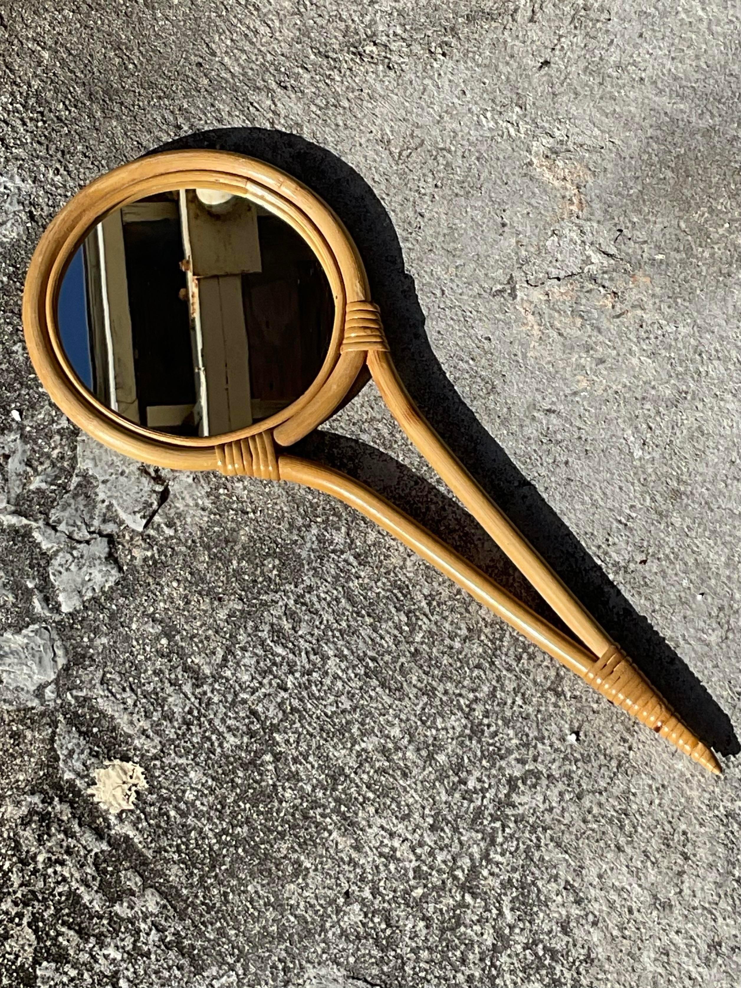 Bambou Miroir à main vintage en bambou courbé en vente