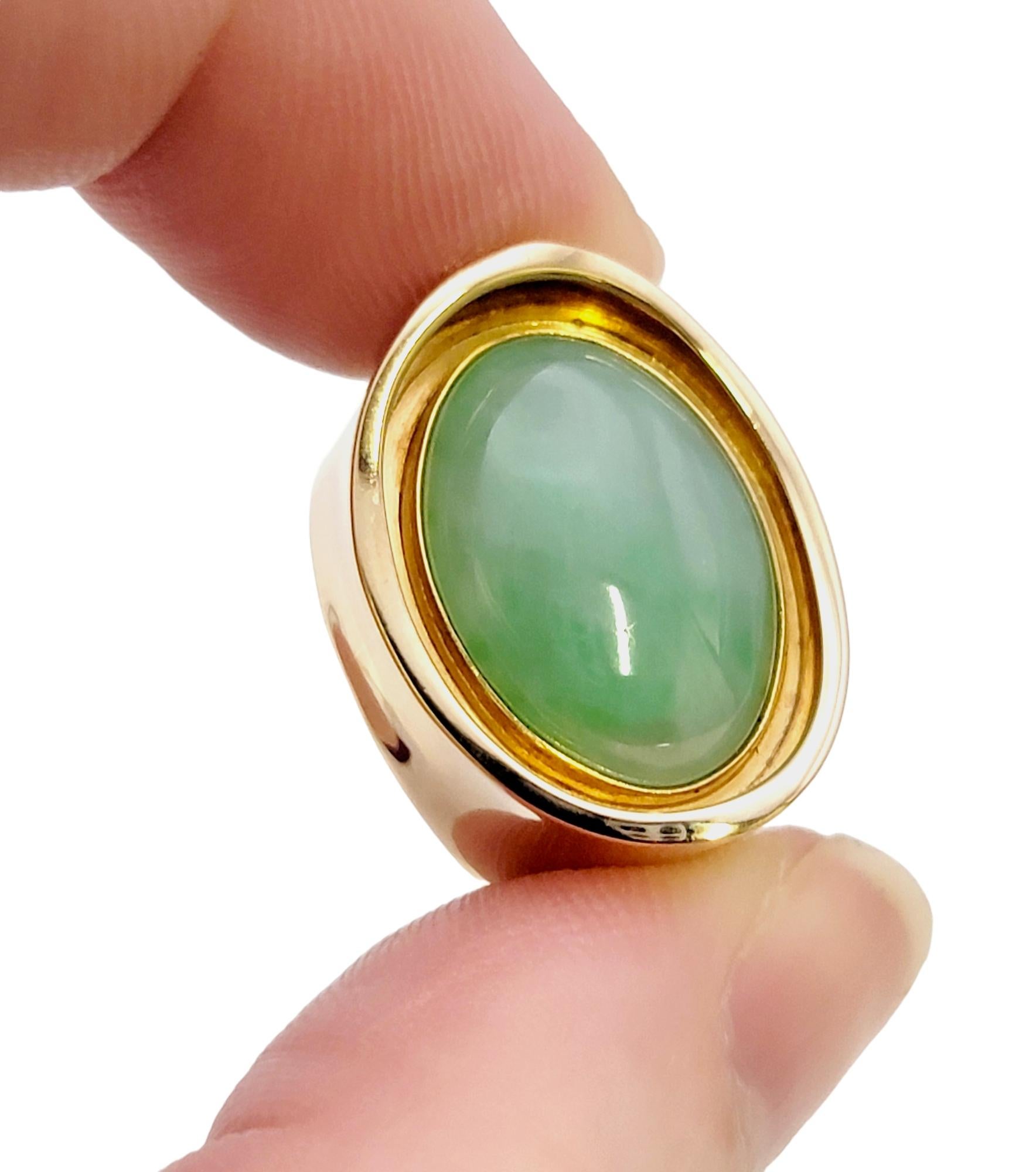 Vintage Bent Knudsen Oval Cabochon Jade Deep Bezel Yellow Gold Cocktail Ring For Sale 7