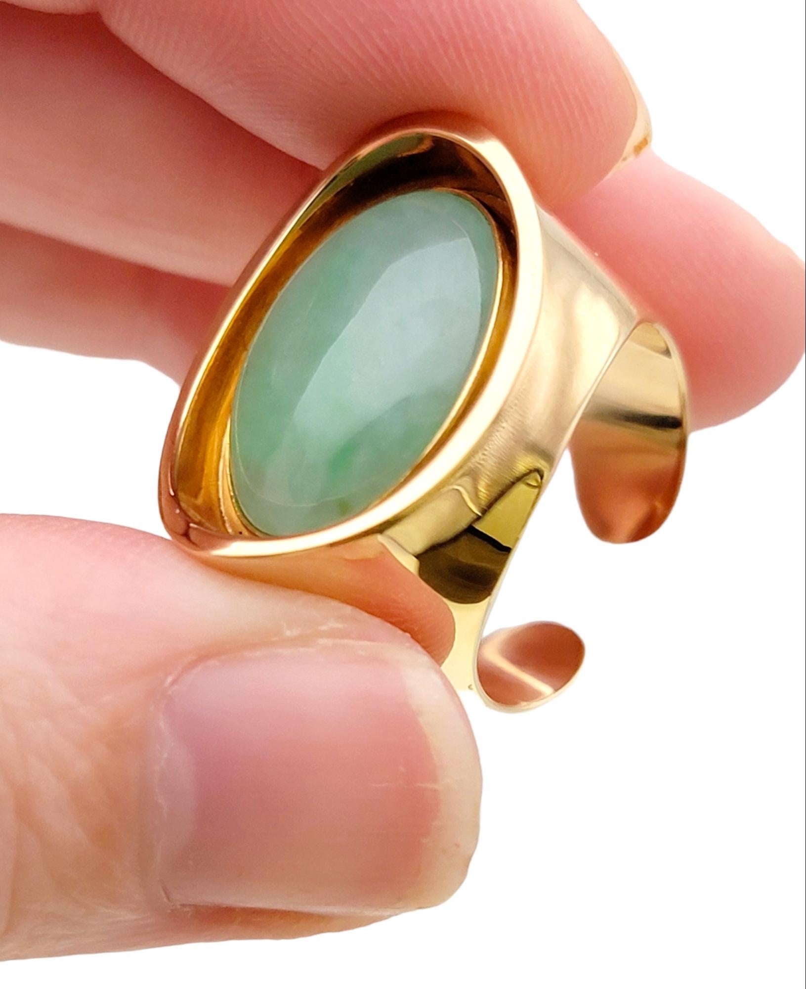 Vintage Bent Knudsen Oval Cabochon Jade Deep Bezel Yellow Gold Cocktail Ring For Sale 8