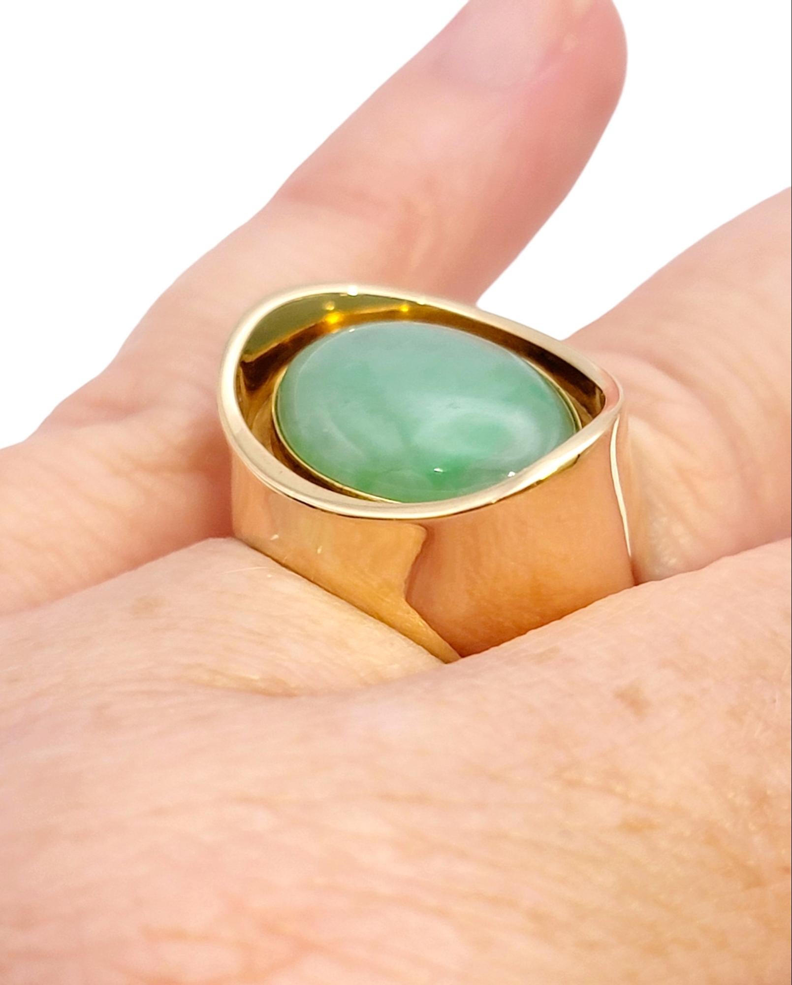 Vintage Bent Knudsen Oval Cabochon Jade Deep Bezel Yellow Gold Cocktail Ring For Sale 9