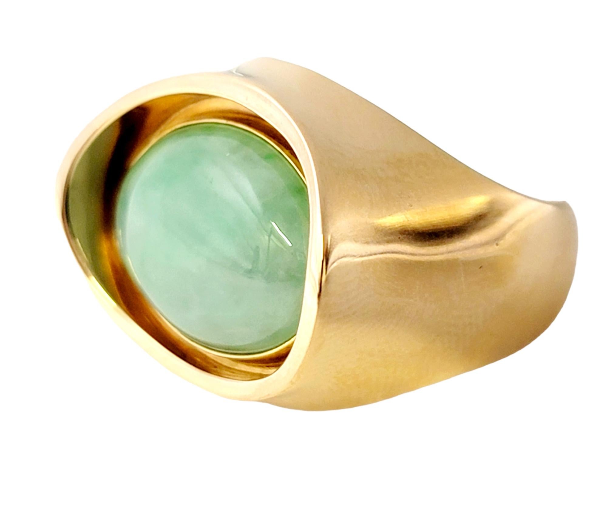 Vintage Bent Knudsen Oval Cabochon Jade Deep Bezel Yellow Gold Cocktail Ring For Sale 2