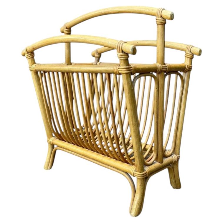 Portariviste in rattan piegato vintage