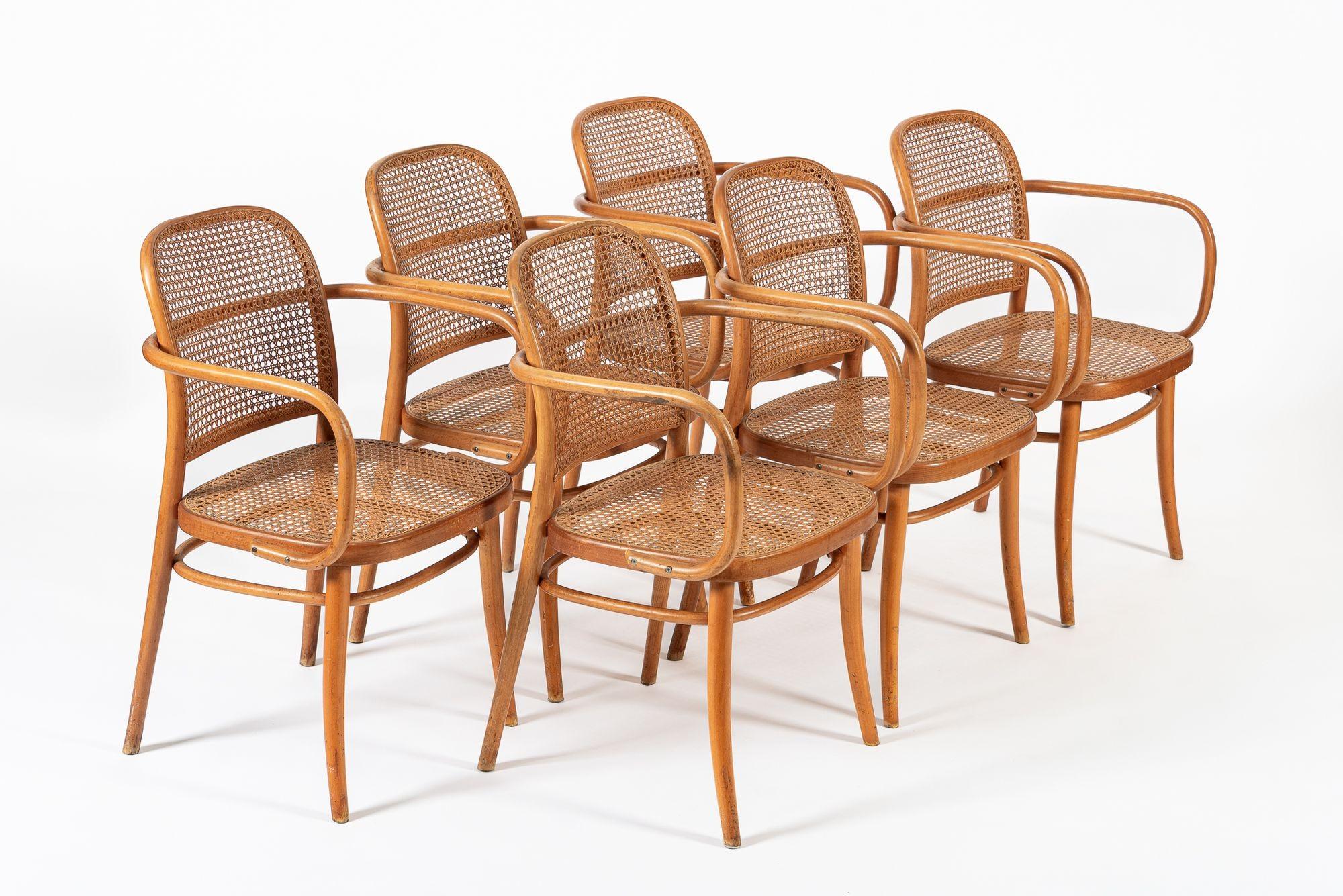 Mid-Century moderno Sedie da caffè vintage in legno e vimini di Josef Hoffman per Lignae in vendita