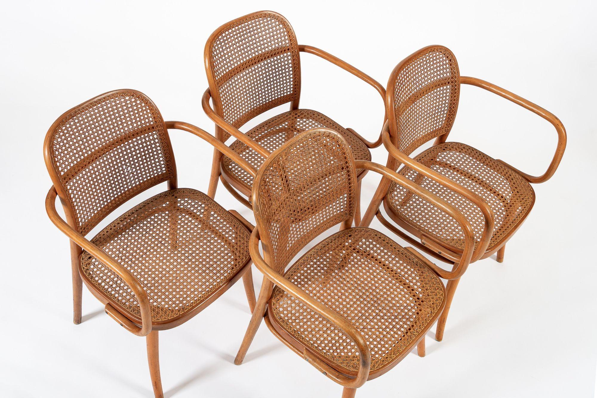 Cafe-Stühle aus gebogenem Holz und Korbweide von Josef Hoffman für Ligna, Vintage (Gehstock) im Angebot