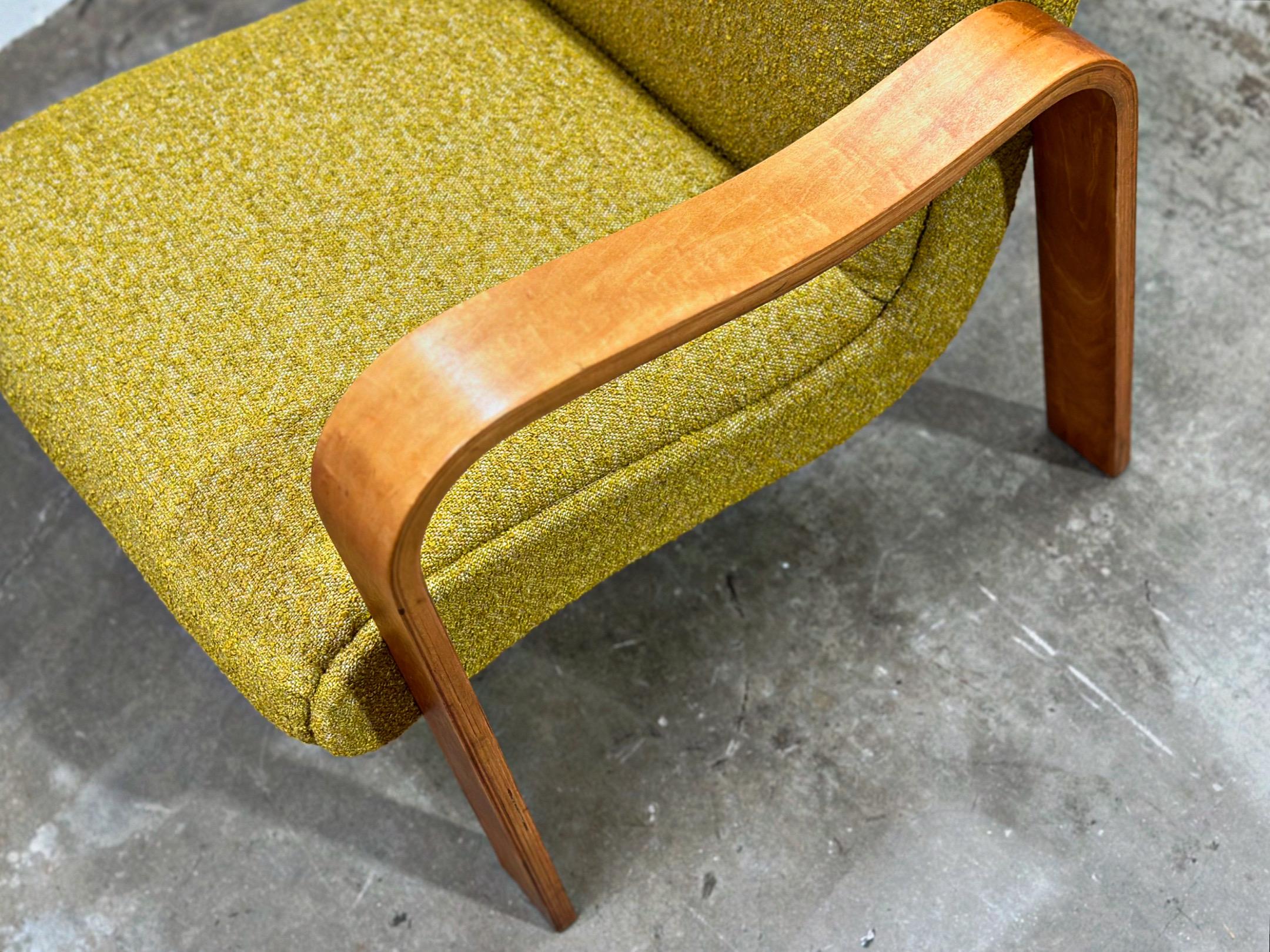 Vintage Bentwood Armchair by Thonet - Circa 1950s - Chartreuse Boucle 2