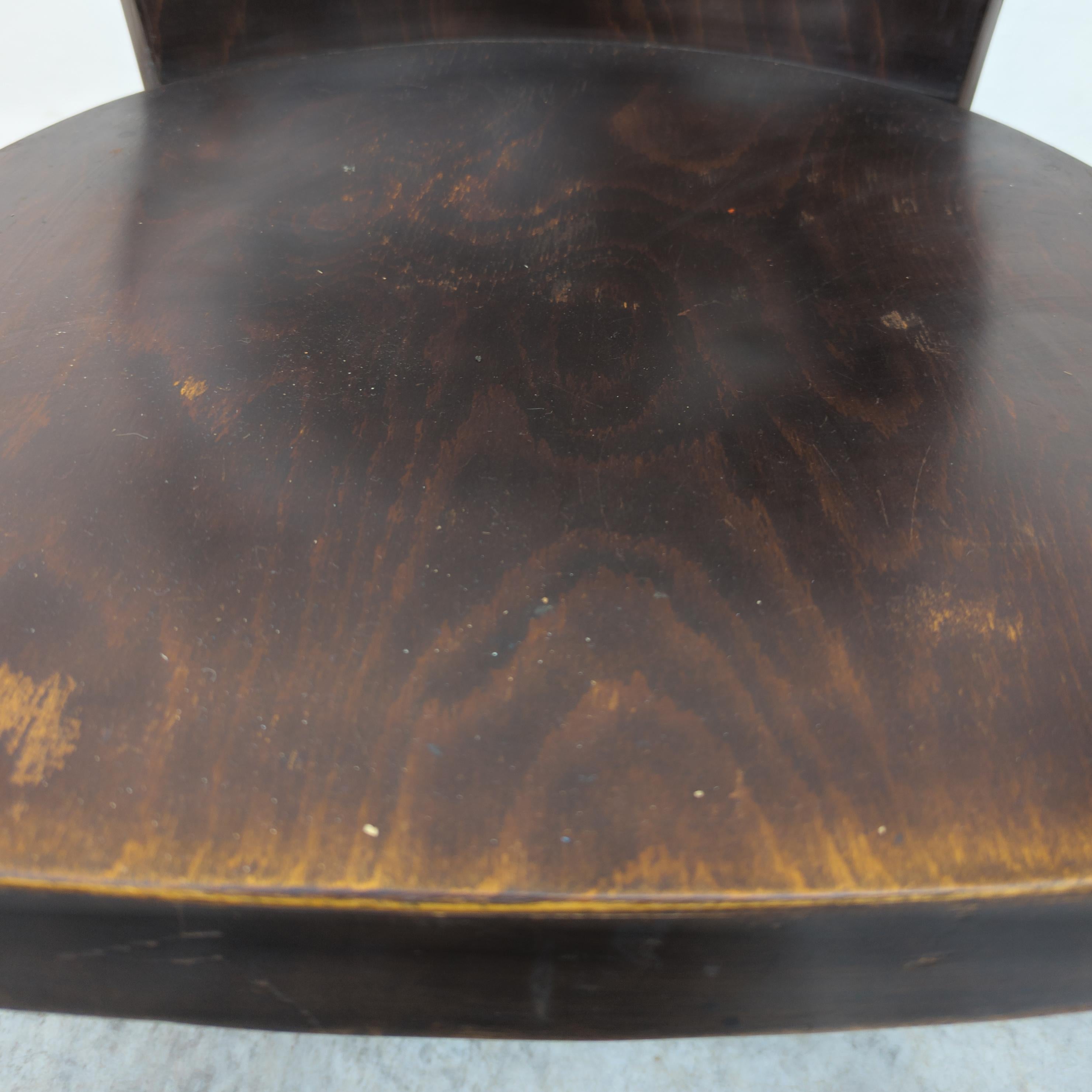 Sillón vintage de madera curvada Thonet B 47 en venta 8