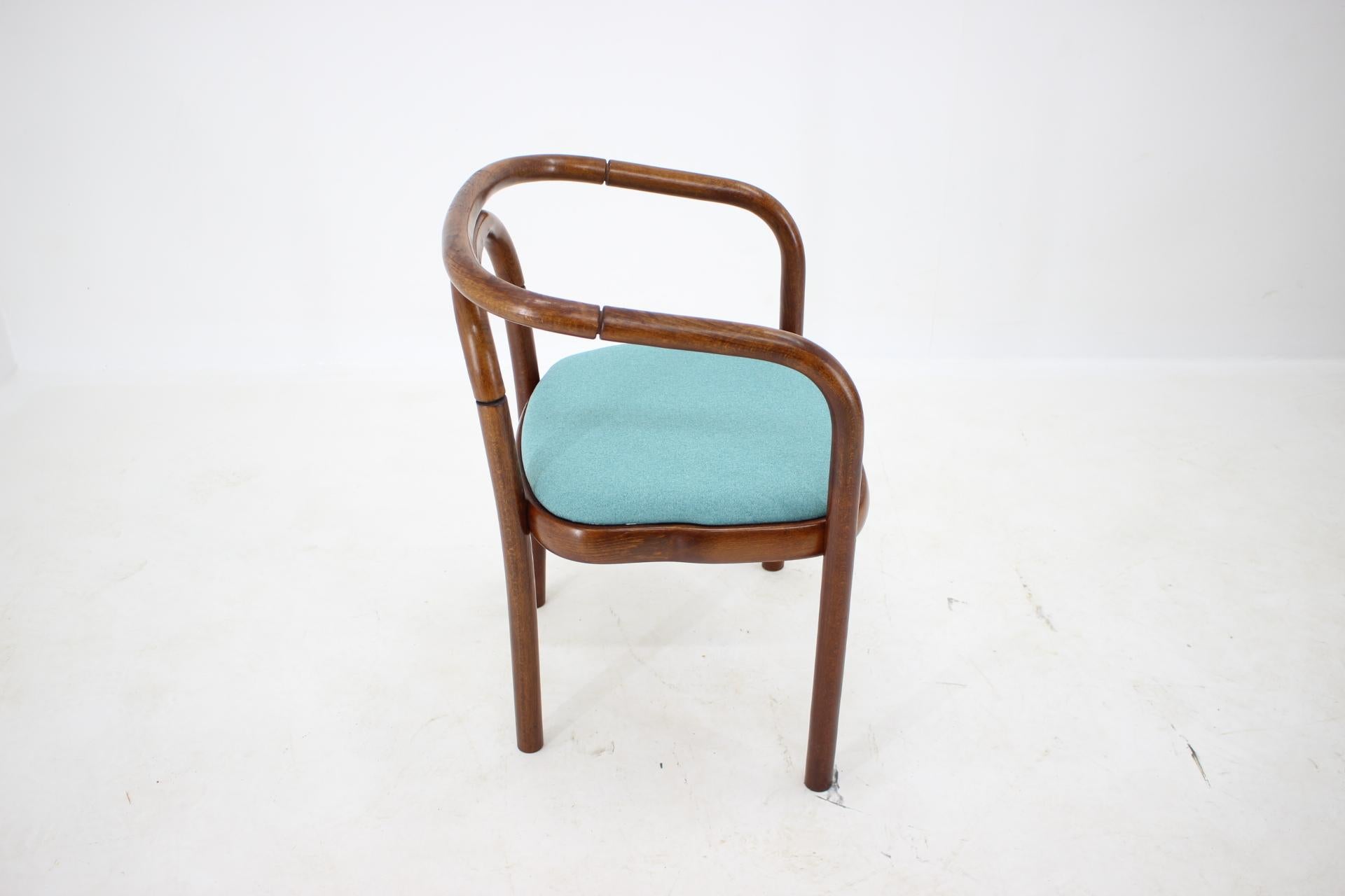 Vintage Bentwood Chair Ton, Czechoslovakia In Good Condition In Praha, CZ