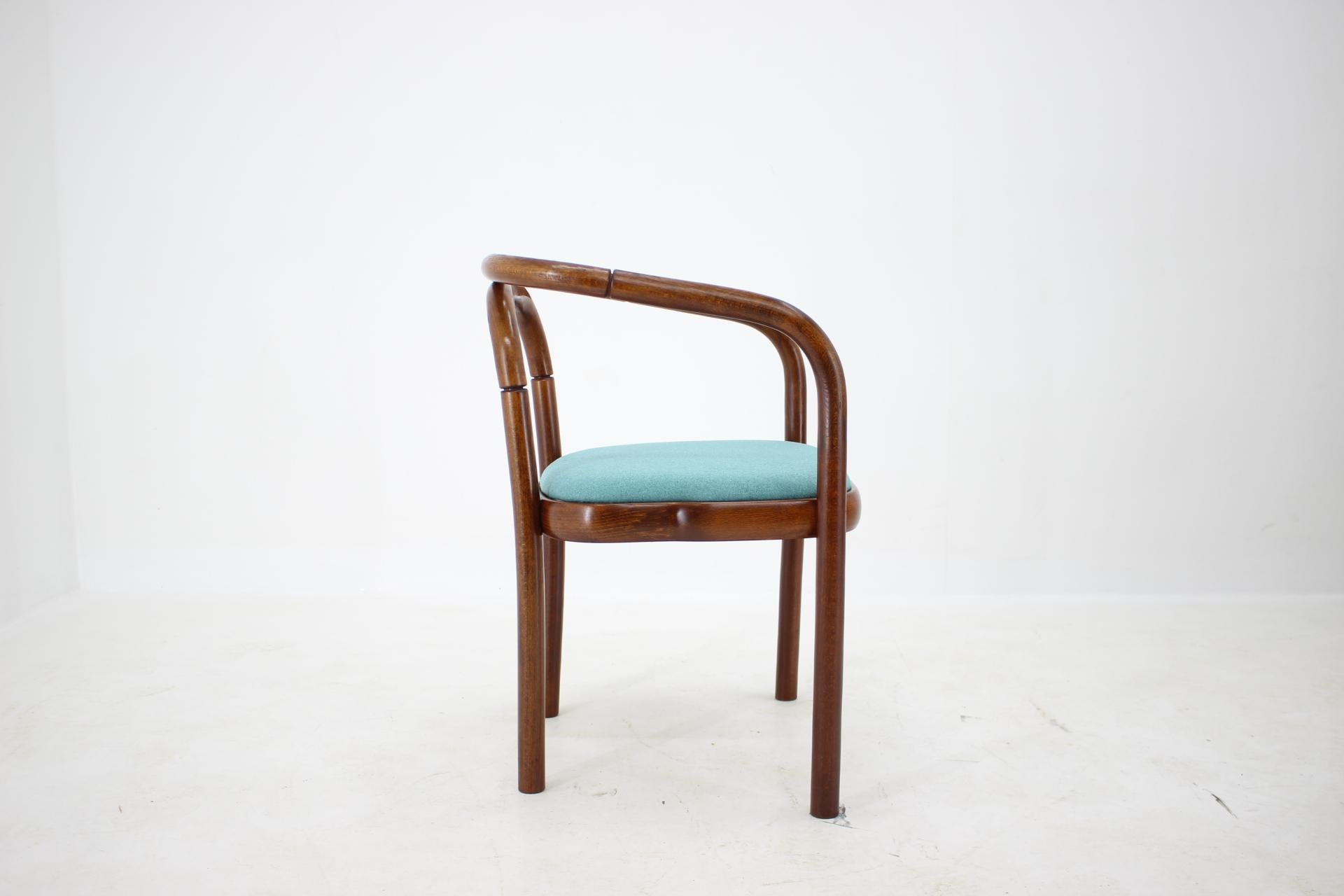 Late 20th Century Vintage Bentwood Chair Ton, Czechoslovakia