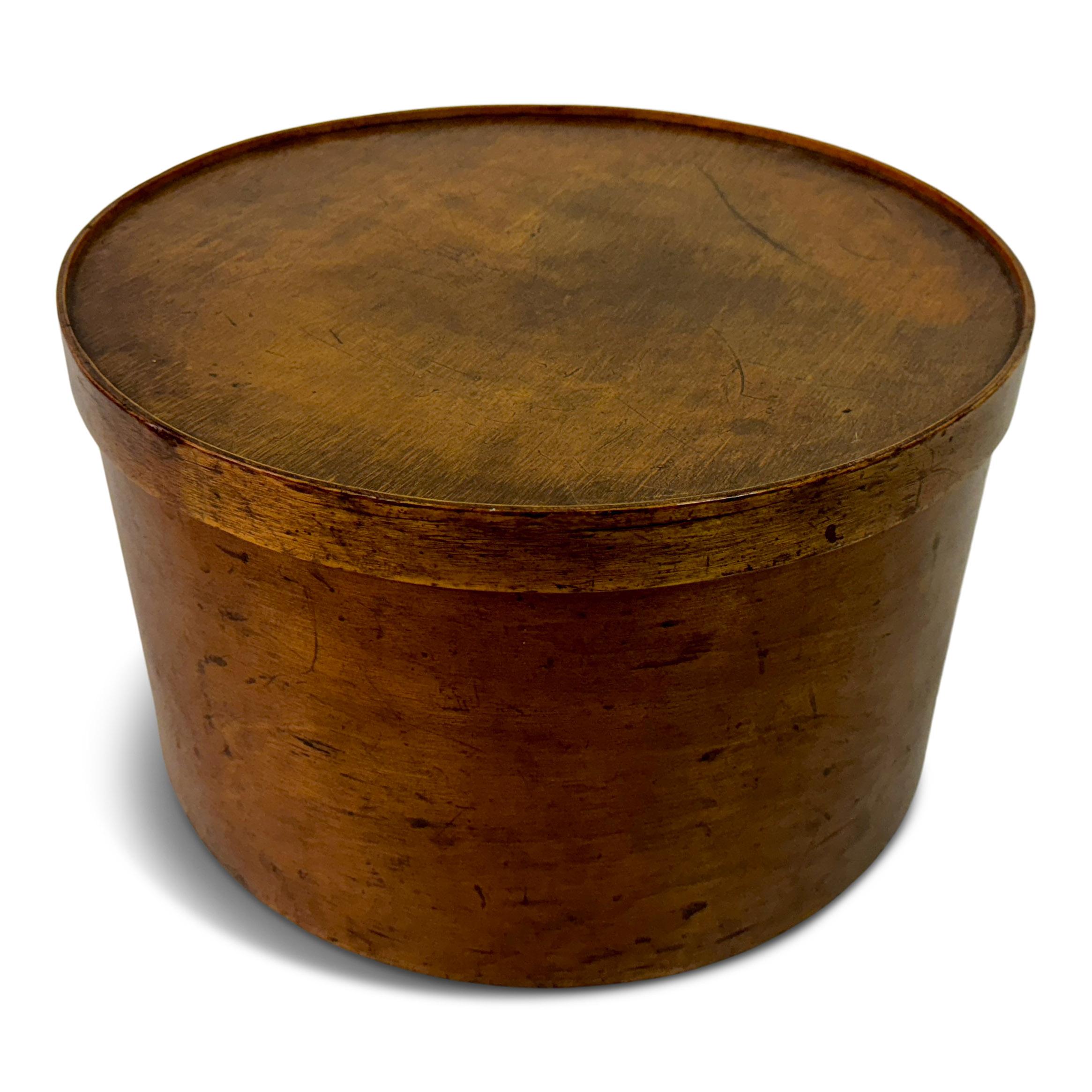 Caja para sombreros vintage de madera curvada en venta 5