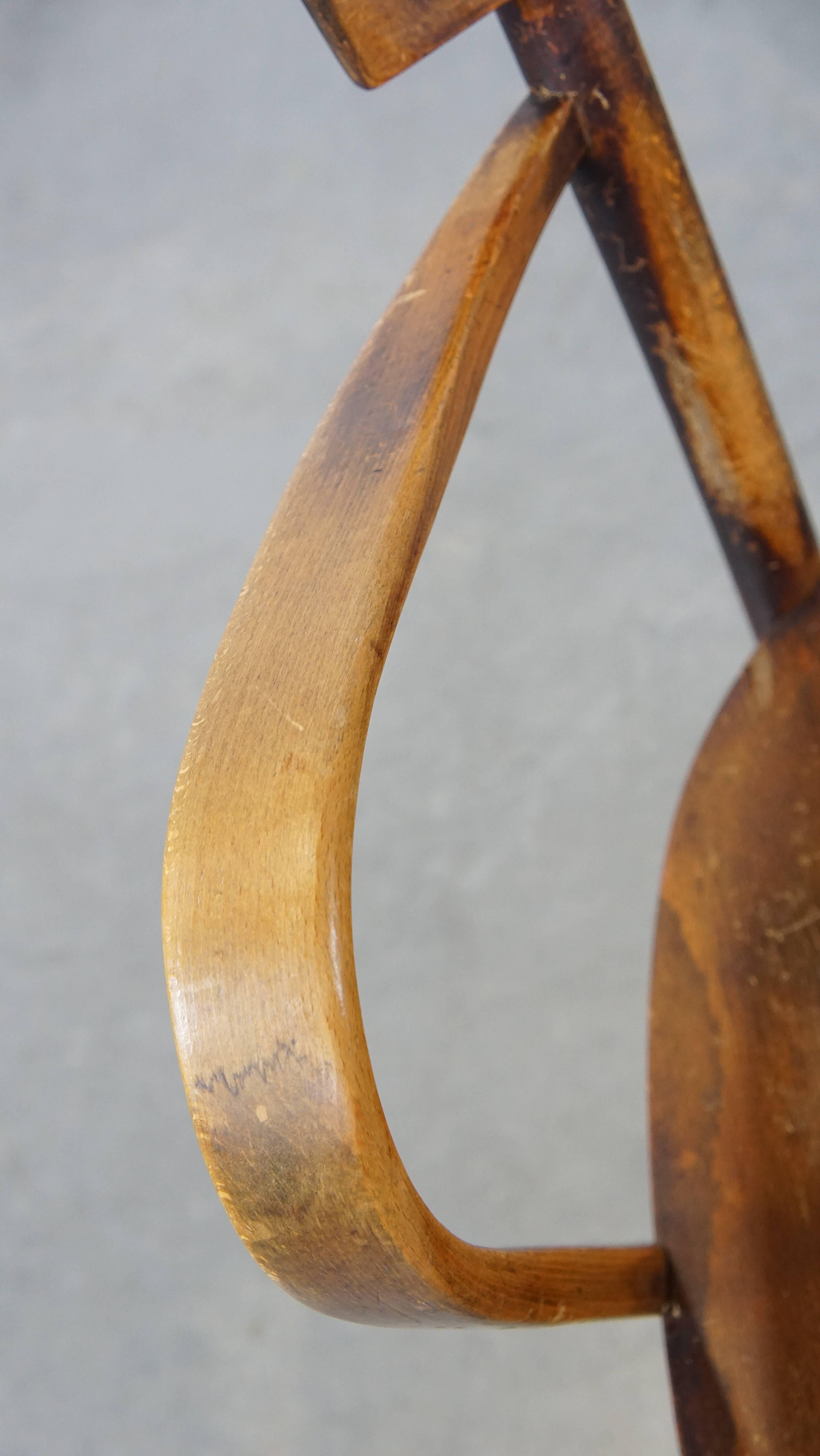 Vintage bentwood Thonet style café/dining room chair from the 1940s For Sale 1