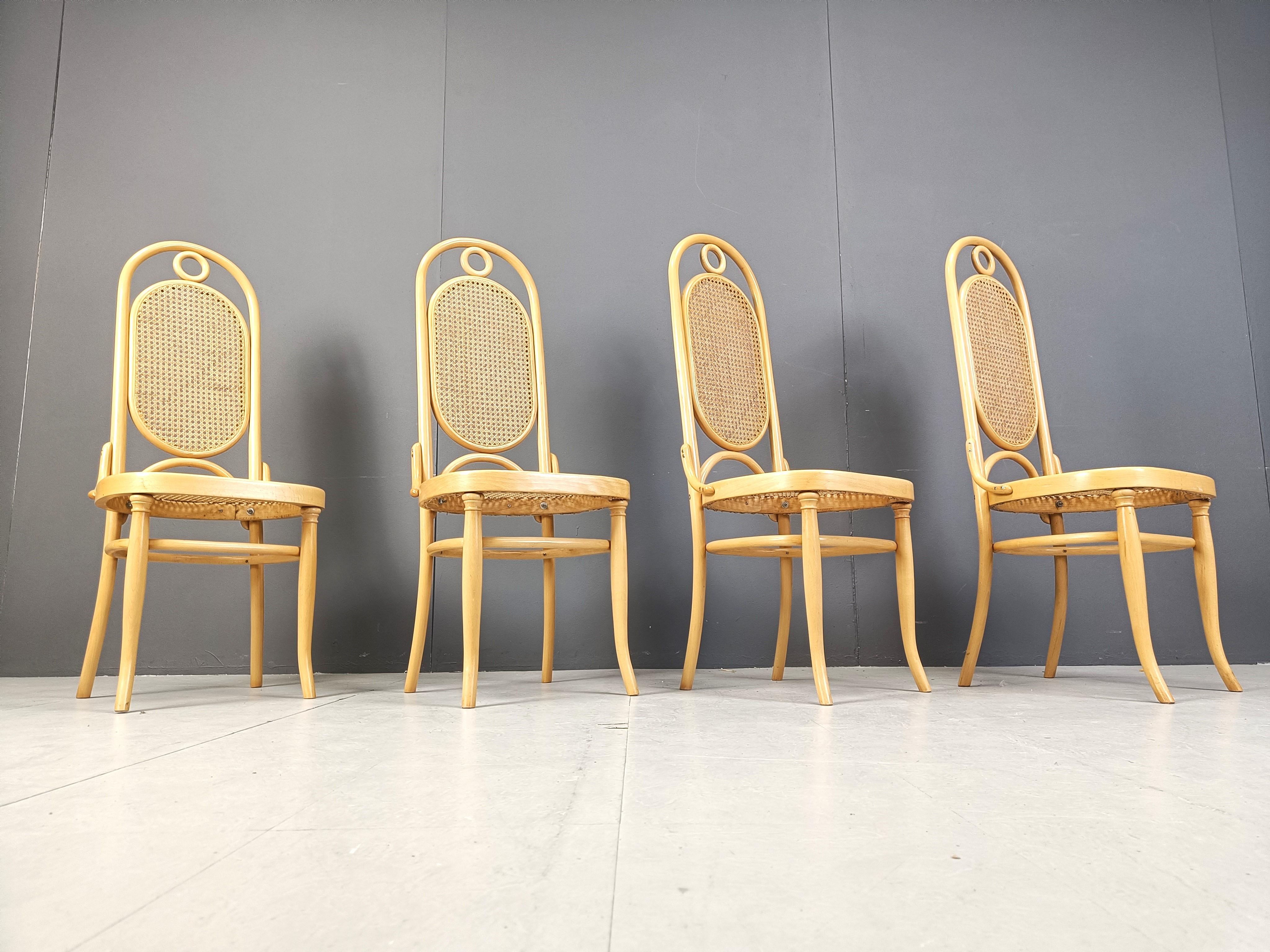 Vintage bentwood Thonet style dining chairs, 1970s In Good Condition In Leuven, Vlaams Gewest