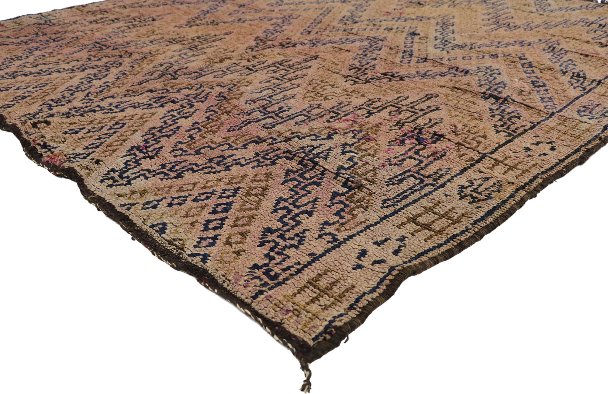 21260, vintage Berber Beni M'Guild Moroccan rug with Bohemian style. Showcasing a bold expressive design, incredible detail and texture, this hand knotted wool vintage Berber Beni M'Guild Moroccan rug is a captivating vision of woven beauty. The