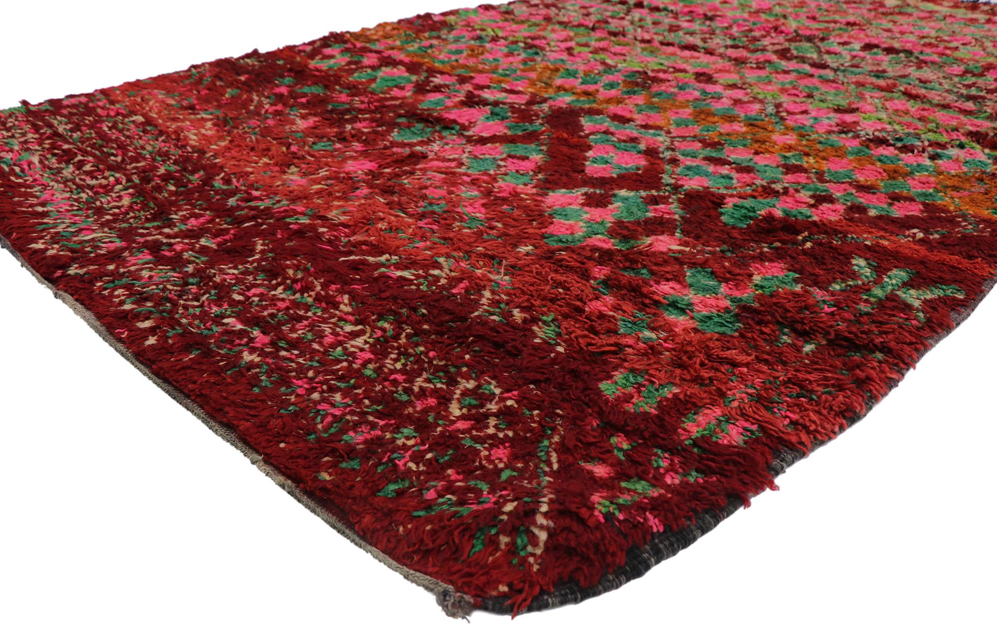 21509, vintage Berber Beni M'Guild Moroccan rug with Bohemian style. Showcasing an expressive tribal design, incredible detail and texture, this hand knotted wool vintage Berber Beni M'Guild Moroccan rug is a captivating vision of woven beauty. The