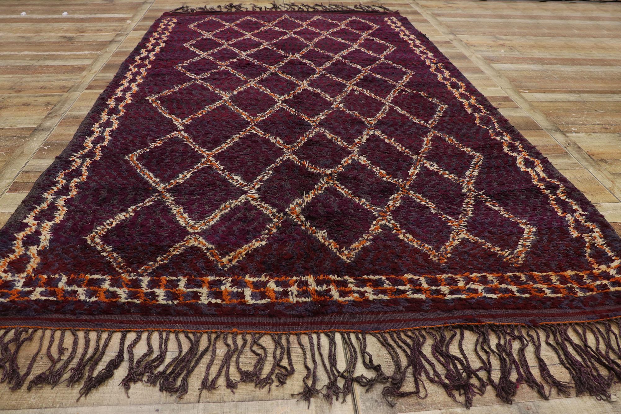Vintage Berber Beni M'guild Moroccan Rug with Bohemian Style For Sale 1
