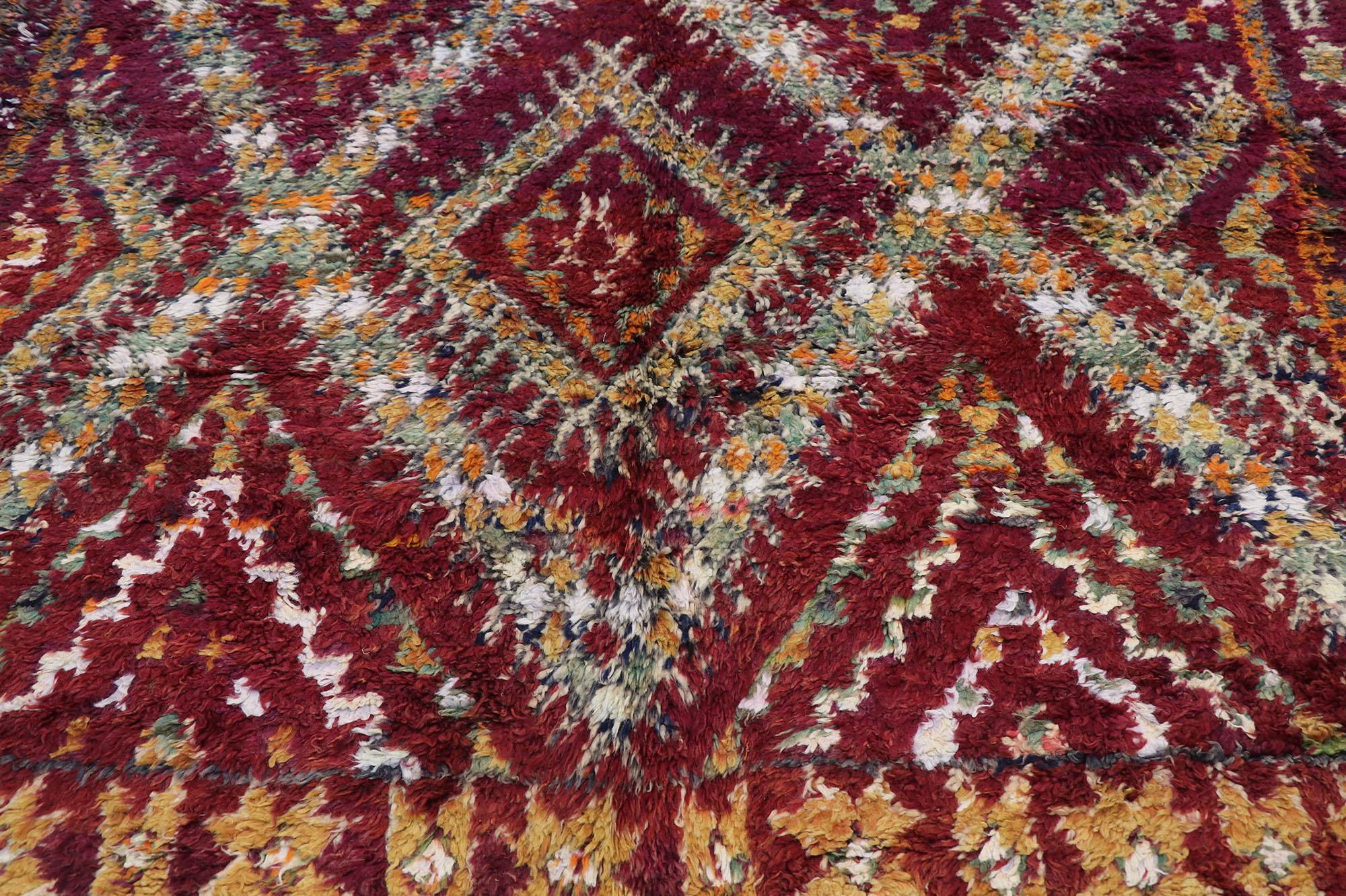Marokkanischer Berber Beni M'Guild-Teppich im Stammesstil (Handgeknüpft) im Angebot