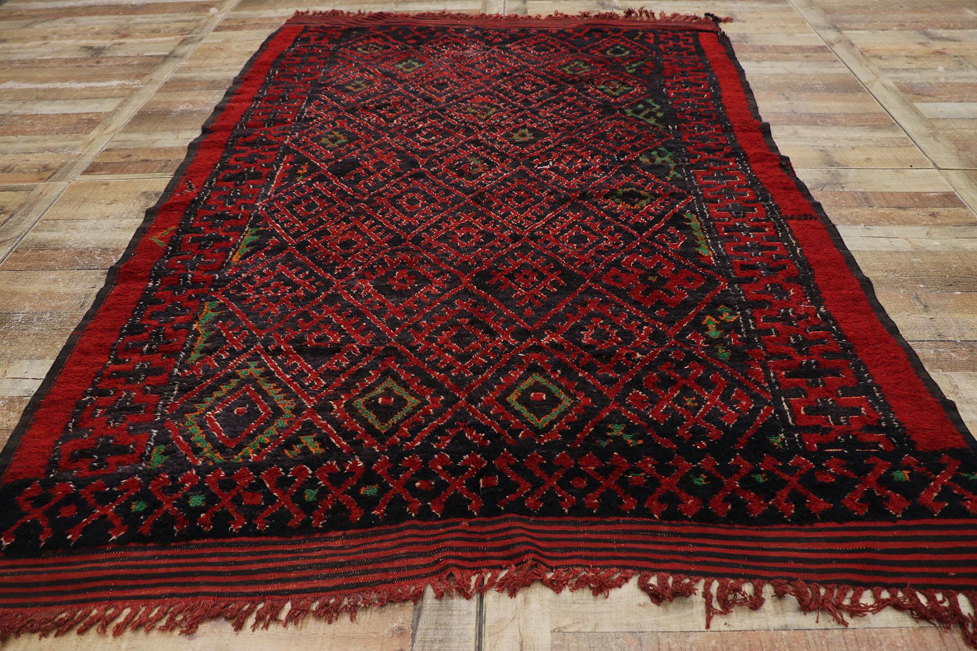 Vintage Berber Beni M'guild Moroccan Rug with Tribal Style For Sale 1