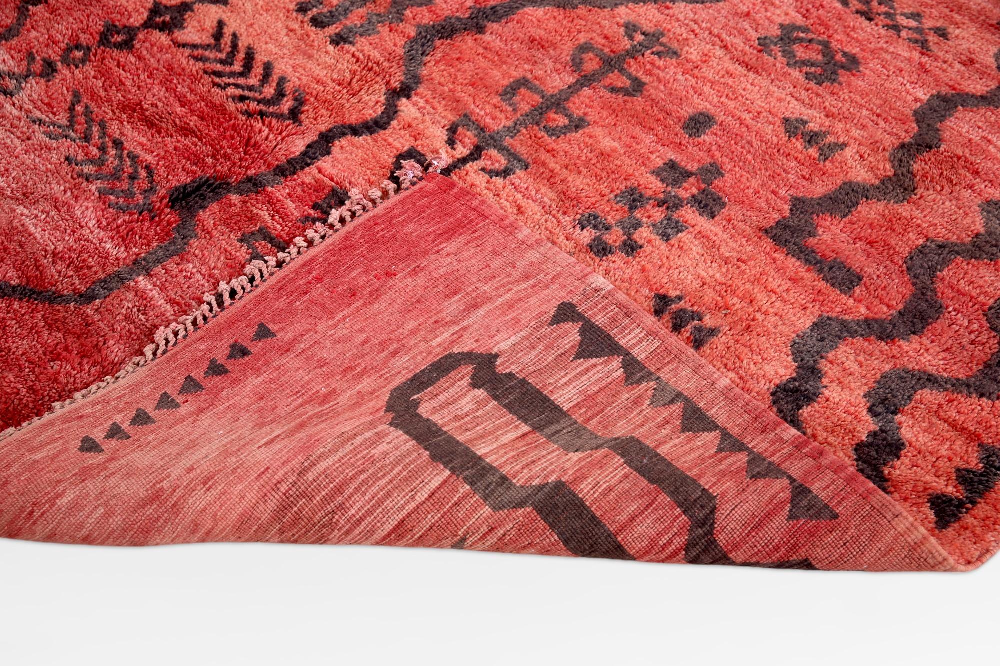 Late 20th Century Vintage Berber Beni Mrirt Moroccan Rug For Sale