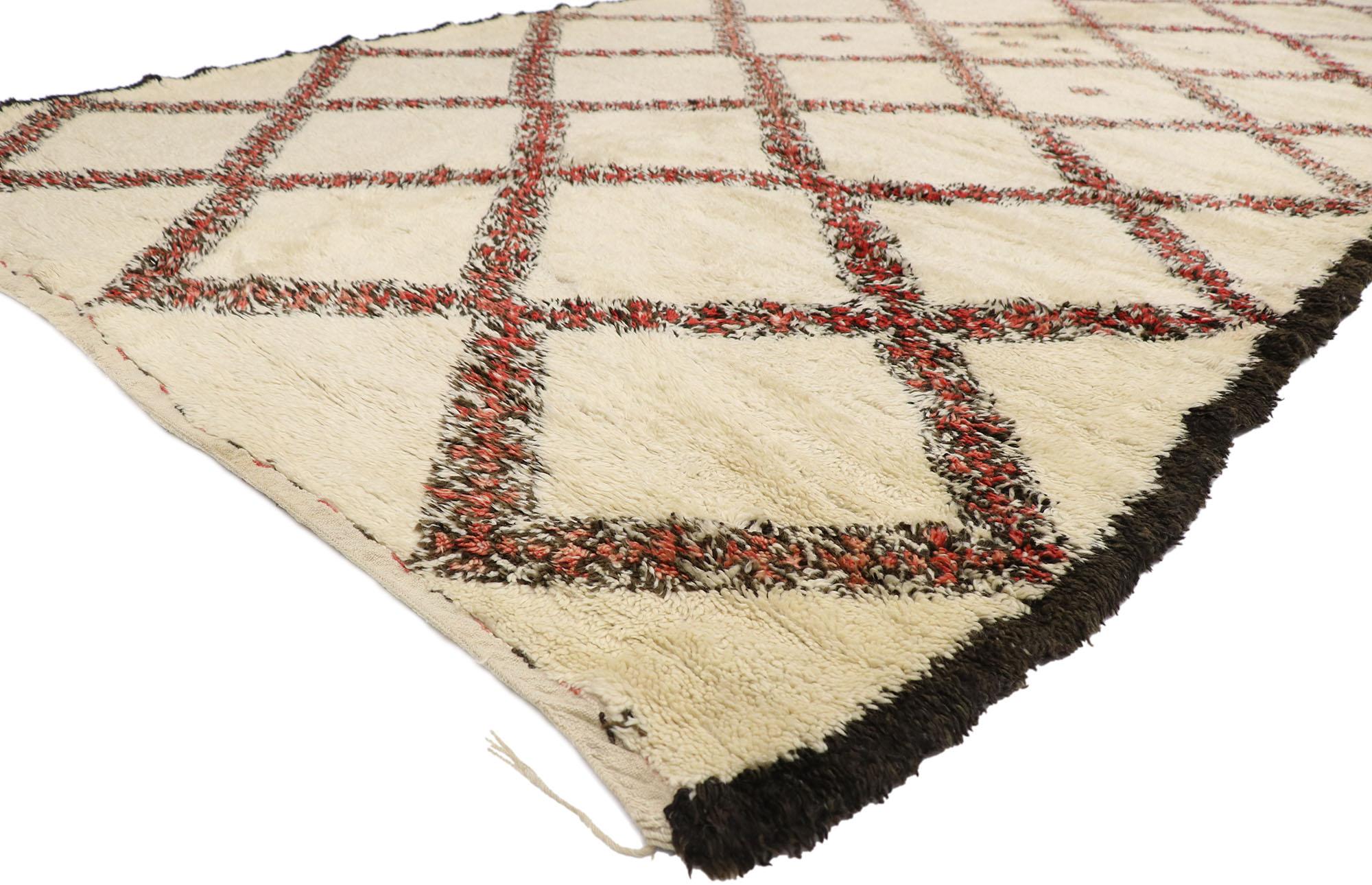21354 Vintage Berber Beni Ourain Moroccan rug with Mid-Century Modern Style 06'11 x 13'03. With its simplicity, plush pile and Mid-Century Modern style, this hand knotted wool vintage Berber Beni Ourain Moroccan rug is a captivating vision of woven