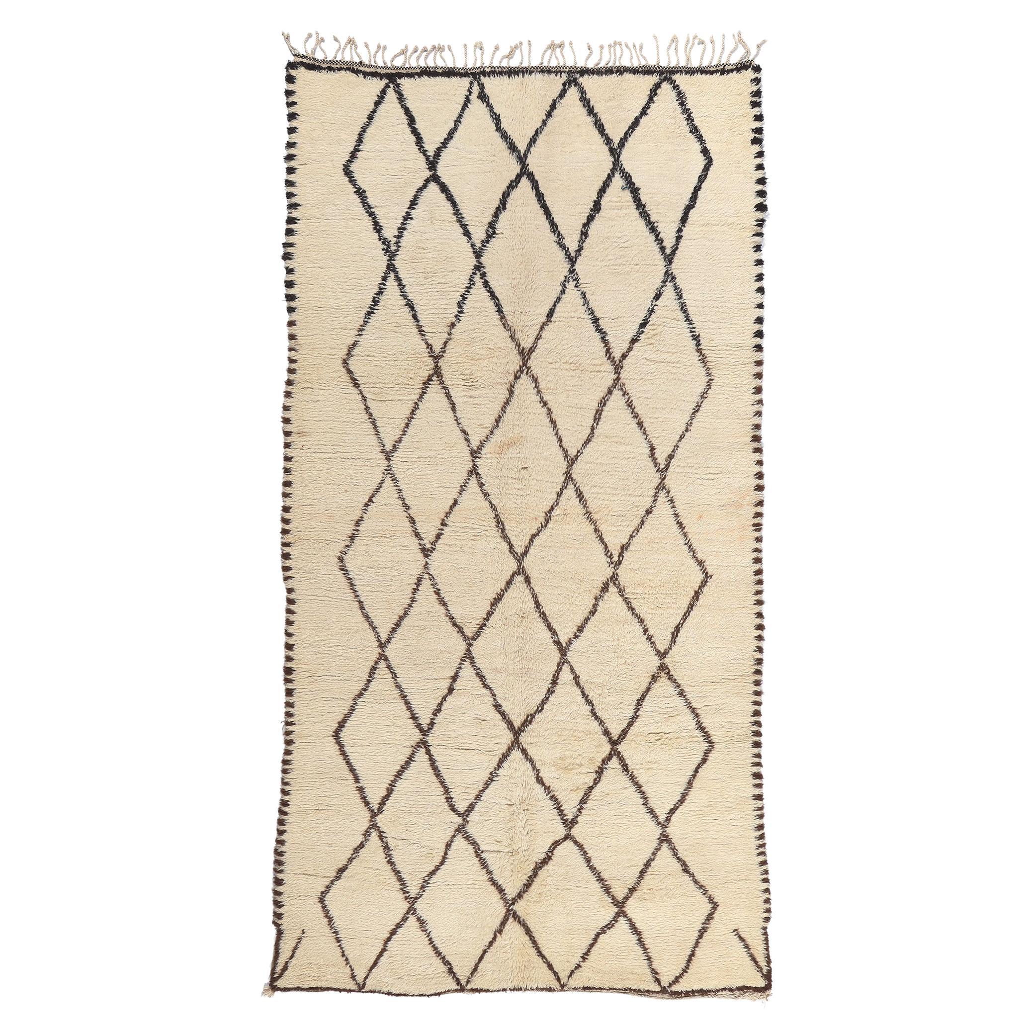 Vintage Moroccan Beni Ourain Rug, Mid-Century Modern Style Meets Shibui