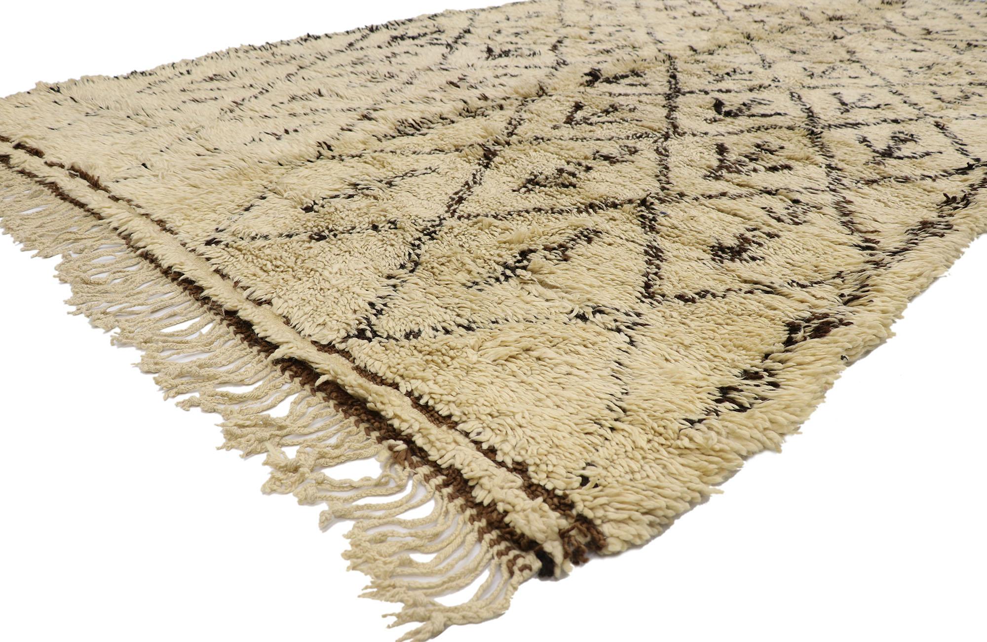 21403 Vintage Berber Beni Ourain Moroccan rug with Tribal Style 07'01 x 14'00. With its simplicity, plush pile and tribal style, this hand knotted wool vintage Berber Beni Ourain Moroccan rug is a captivating vision of woven beauty. It features a