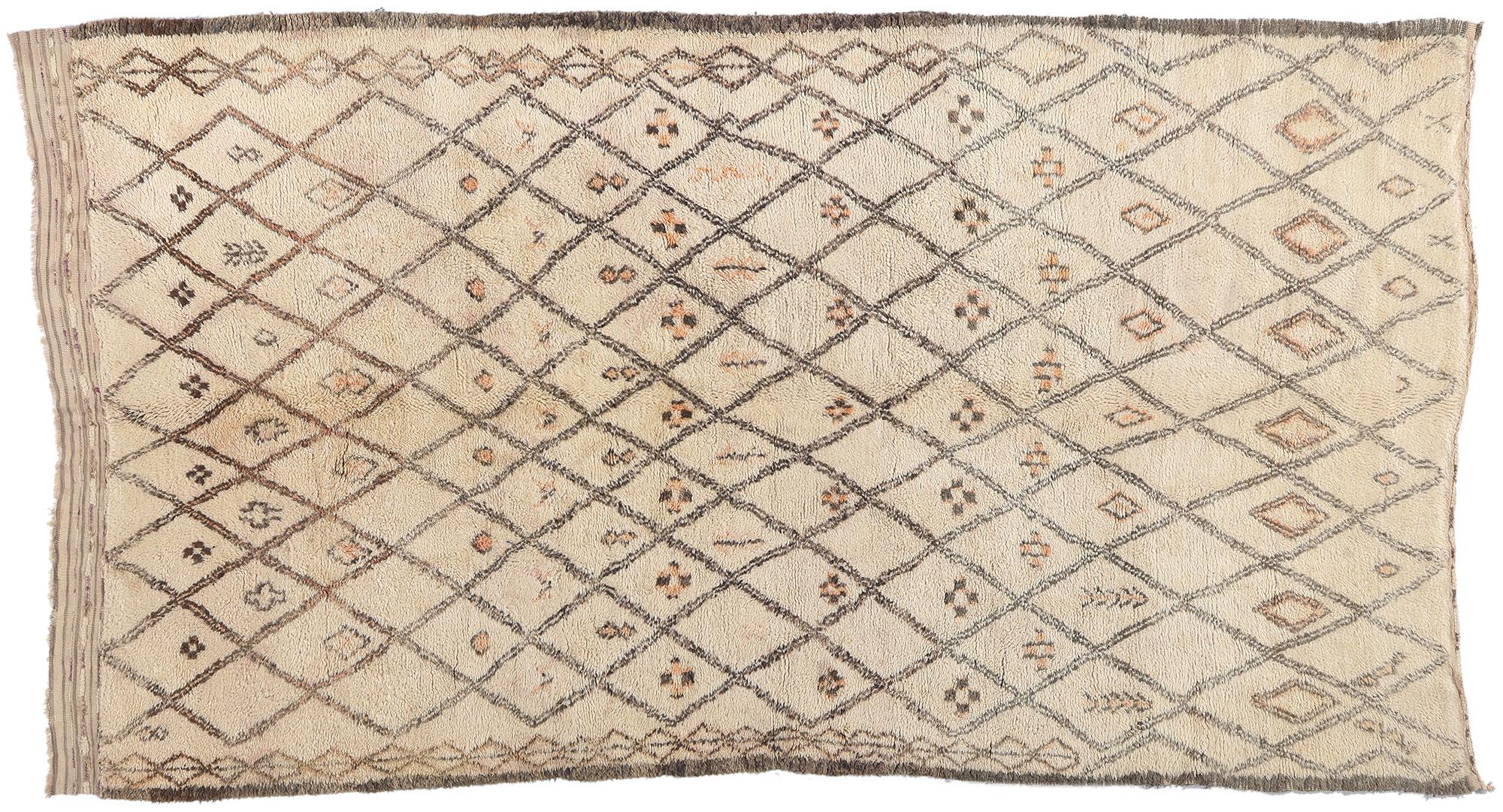 Marokkanischer Beni Ourain-Teppich im Vintage-Stil, Mid-Century Modern-Stil auf Shibui trifft im Angebot 3