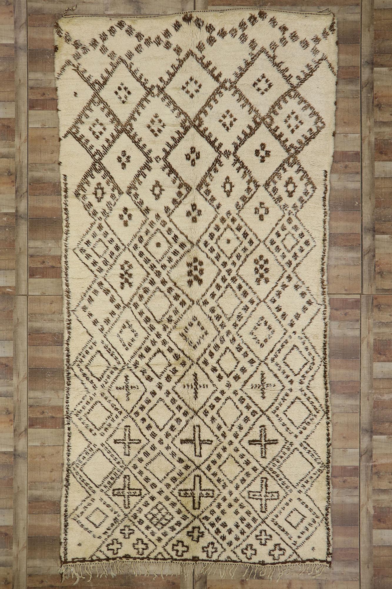 Lana Tappeto berbero Beni Ourain marocchino vintage con stile tribale in vendita