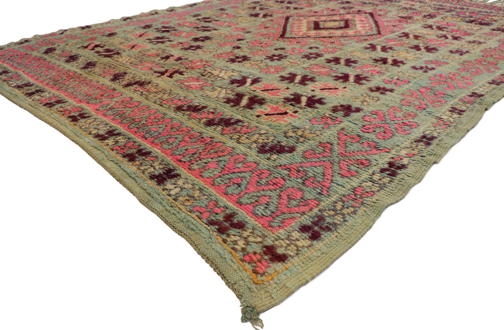 ?21524, vintage Berber Boujad Moroccan rug with boho chic Tribal style. ??Showcasing an expressive design in lively colors, incredible detail and texture, this hand knotted wool vintage Berber Boujad Moroccan rug is a captivating vision of woven