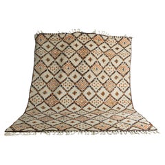 Retro Berber Carpet from 60s 100% wool handmade in Morocco, 300x390cm