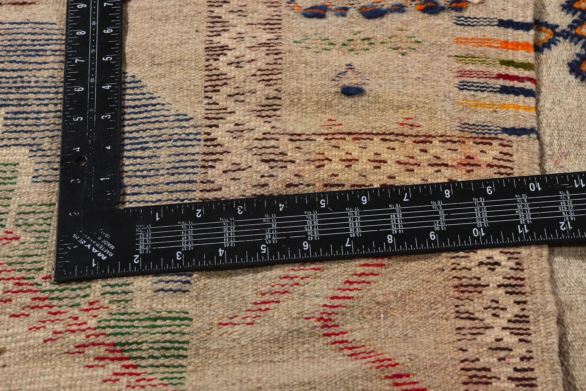 Alfombra marroquí bereber Glaoui de 1980 con diseño en relieve en Bueno estado para la venta en Dallas, TX