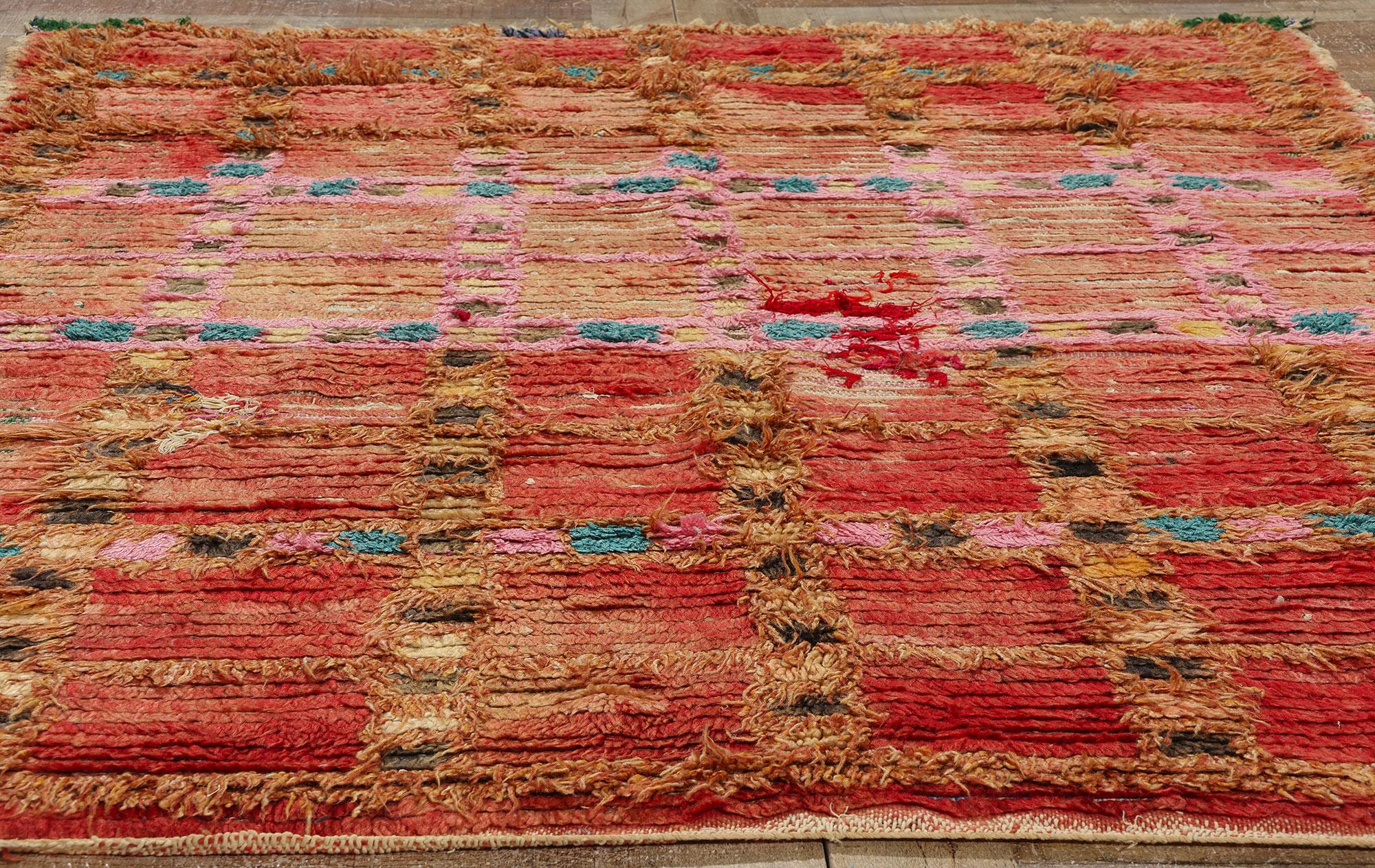 Laine Tapis Azilal berbère marocain vintage, Boho Chic rencontre l'enchantement tribal confortable en vente