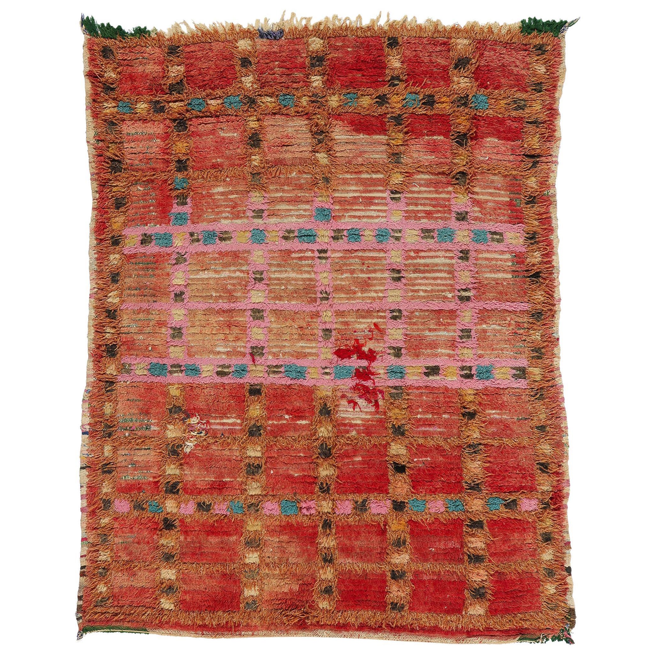 Tappeto Azilal berbero marocchino vintage, l'incanto tribale Boho Chic incontra l'intimità