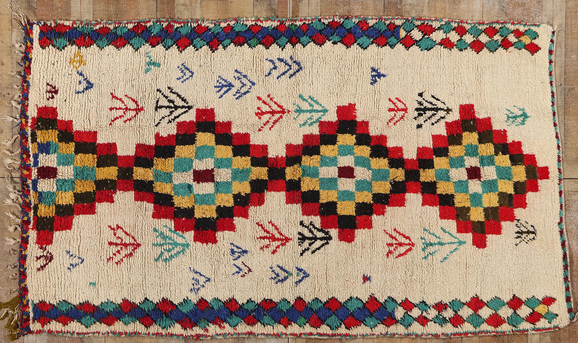 Marokkanischer Azilal-Teppich aus Berber, Cozy Boho Chic Meets Stammeskunst-Enchantment, Vintage im Angebot 2