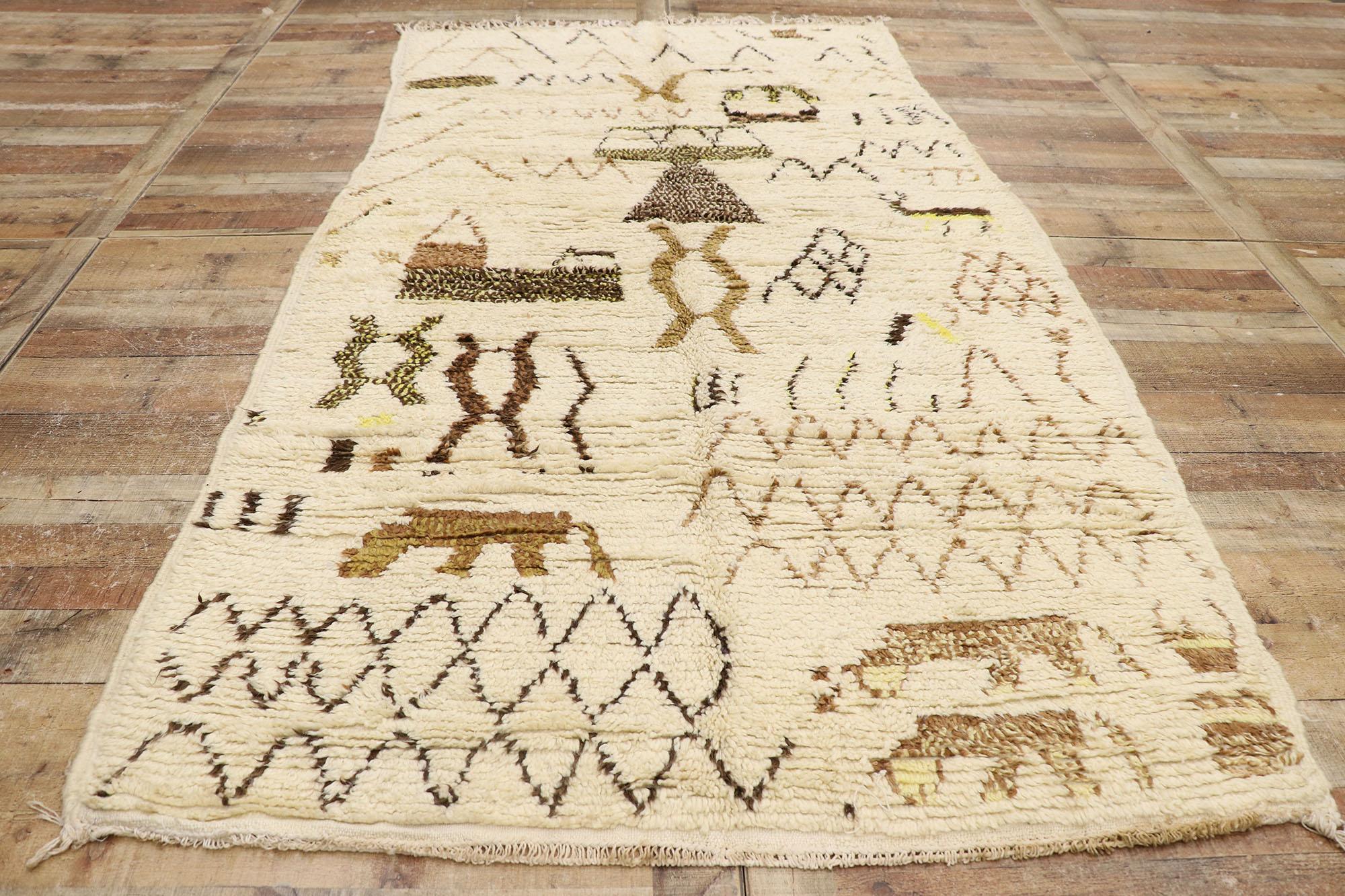 Vintage Berber marokkanischer Azilal-Teppich (20. Jahrhundert) im Angebot