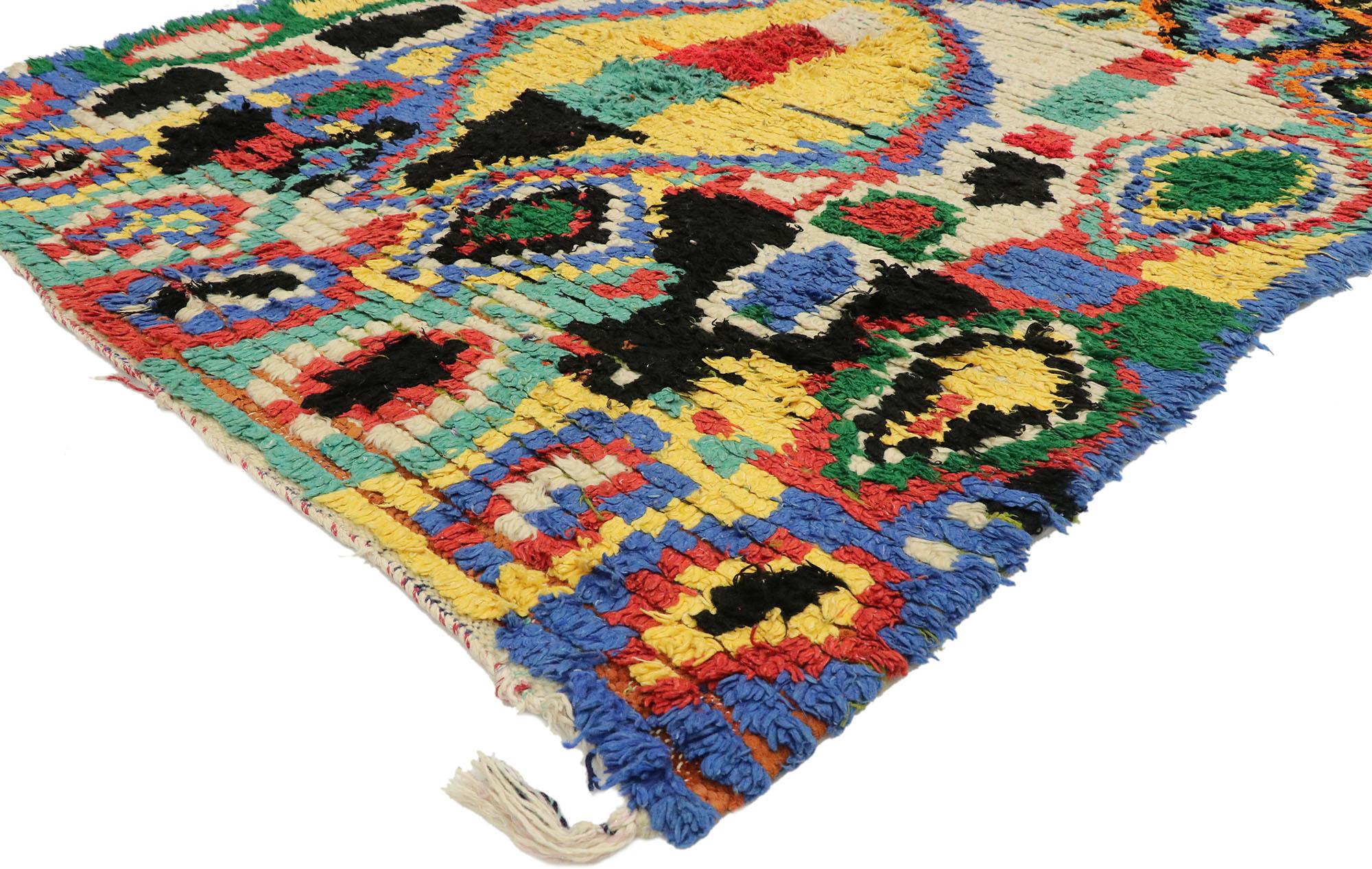 20099, vintage Berber Moroccan Azilal rug Postmodern abstract expressionism. Displaying asymmetrical spontaneity and vibrant colors, this hand knotted wool vintage Berber Moroccan Azilal rug beautifully embodies Postmodern Abstract Expressionism.