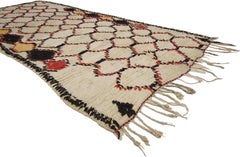 High Atlas Tribal Elegance: A Vintage Moroccan Azilal Masterpiece