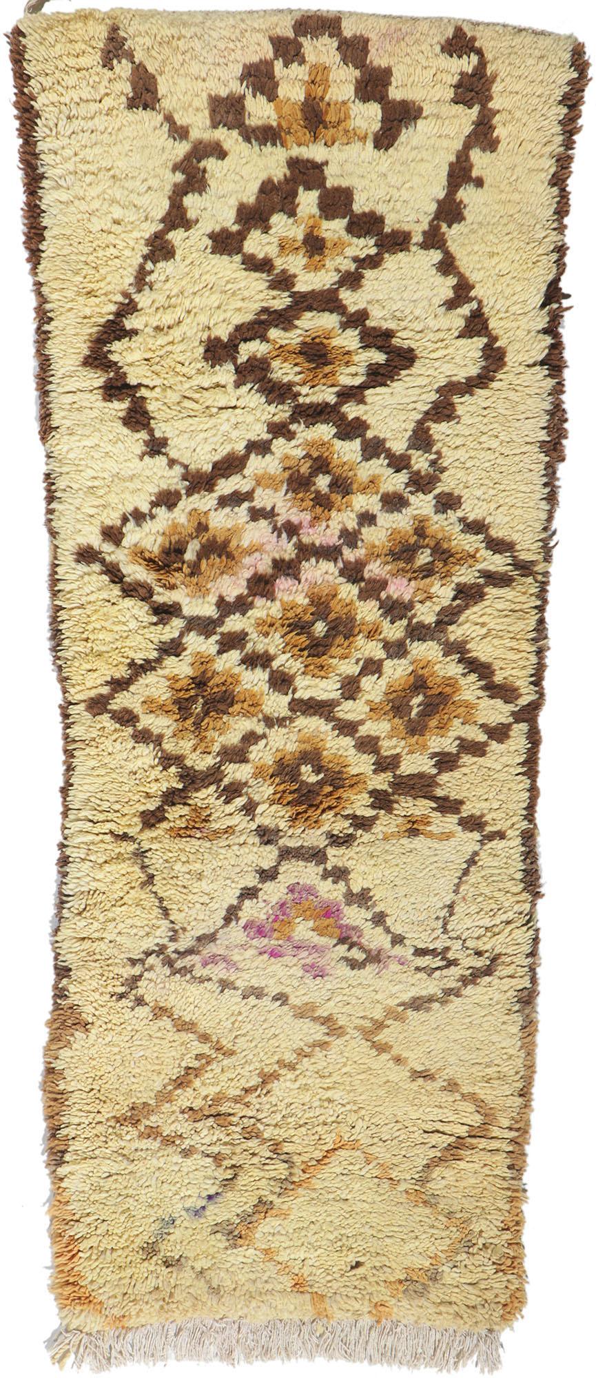 Vintage Berber Moroccan Azilal Rug, Wabi-Sabi Meets Neutral Boho Chic For Sale 2