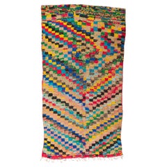 Alfombra marroquí azilal vintage, el estilo boho chic se une al cubista