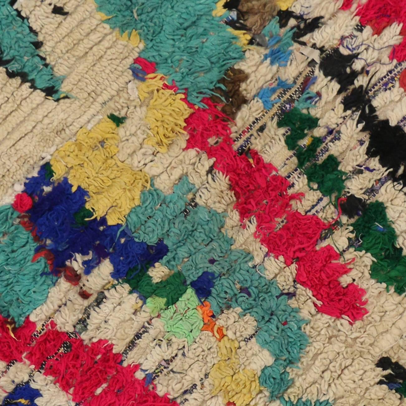 Vintage Berber Moroccan Azilal Rug with Abstract Expressionist Style In Good Condition In Dallas, TX